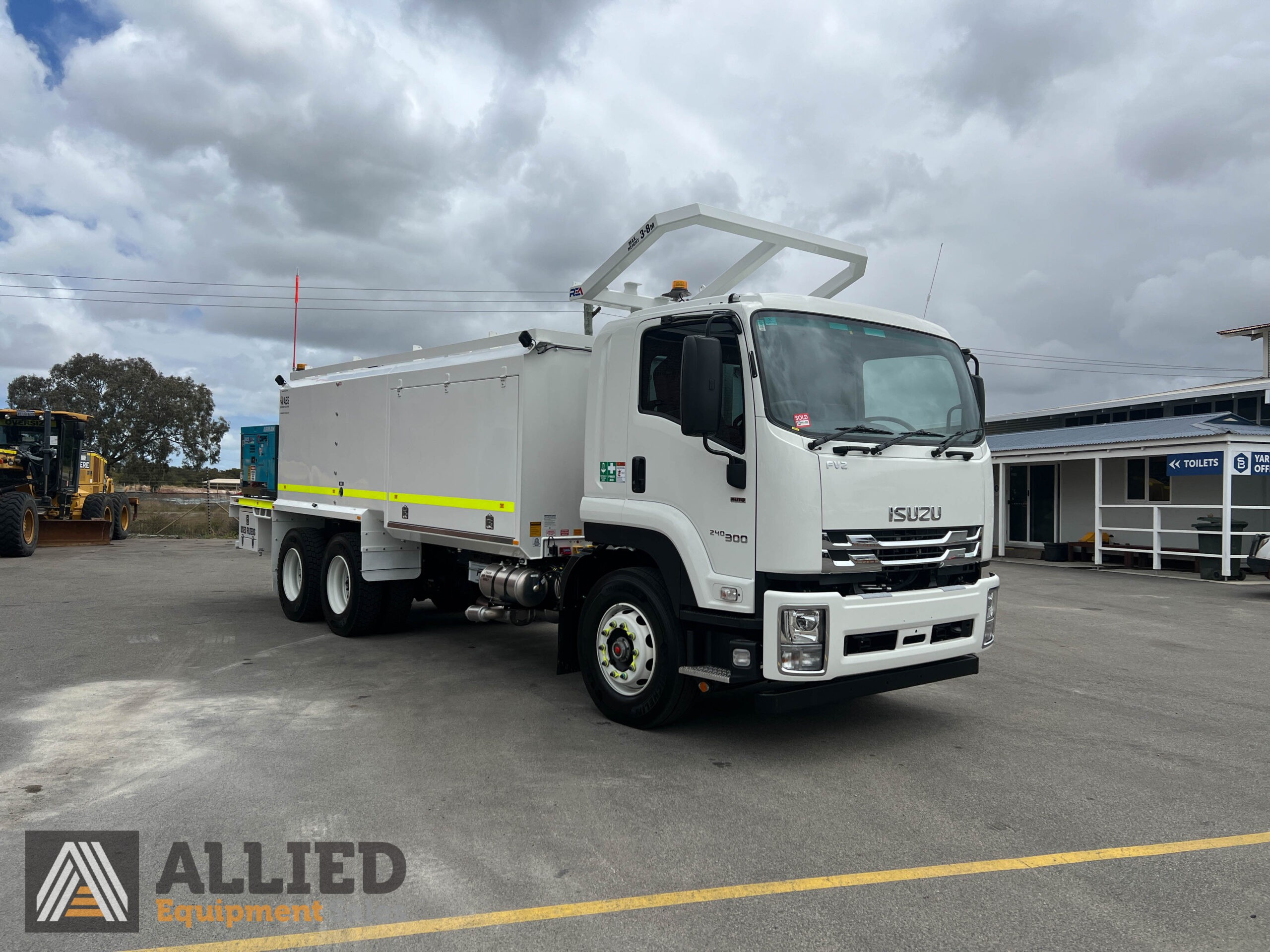 2024 ISUZU FVZ240-300 6X4 SERVICE TRUCK C/W AES 7000 SERVICE MODULE