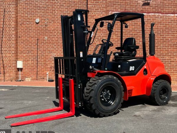 2023 REDLIFT CPCD30-XW33E-RT DIESEL ROUGH TERRAIN FORKLIFT
