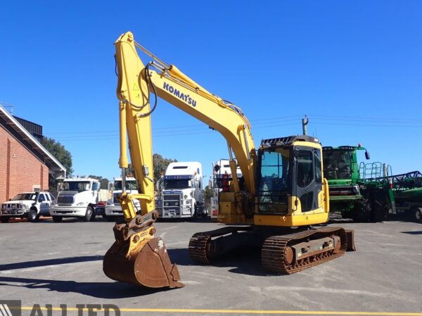 2017 KOMATSU PC138US-8 HYDRAULIC EXCAVATOR
