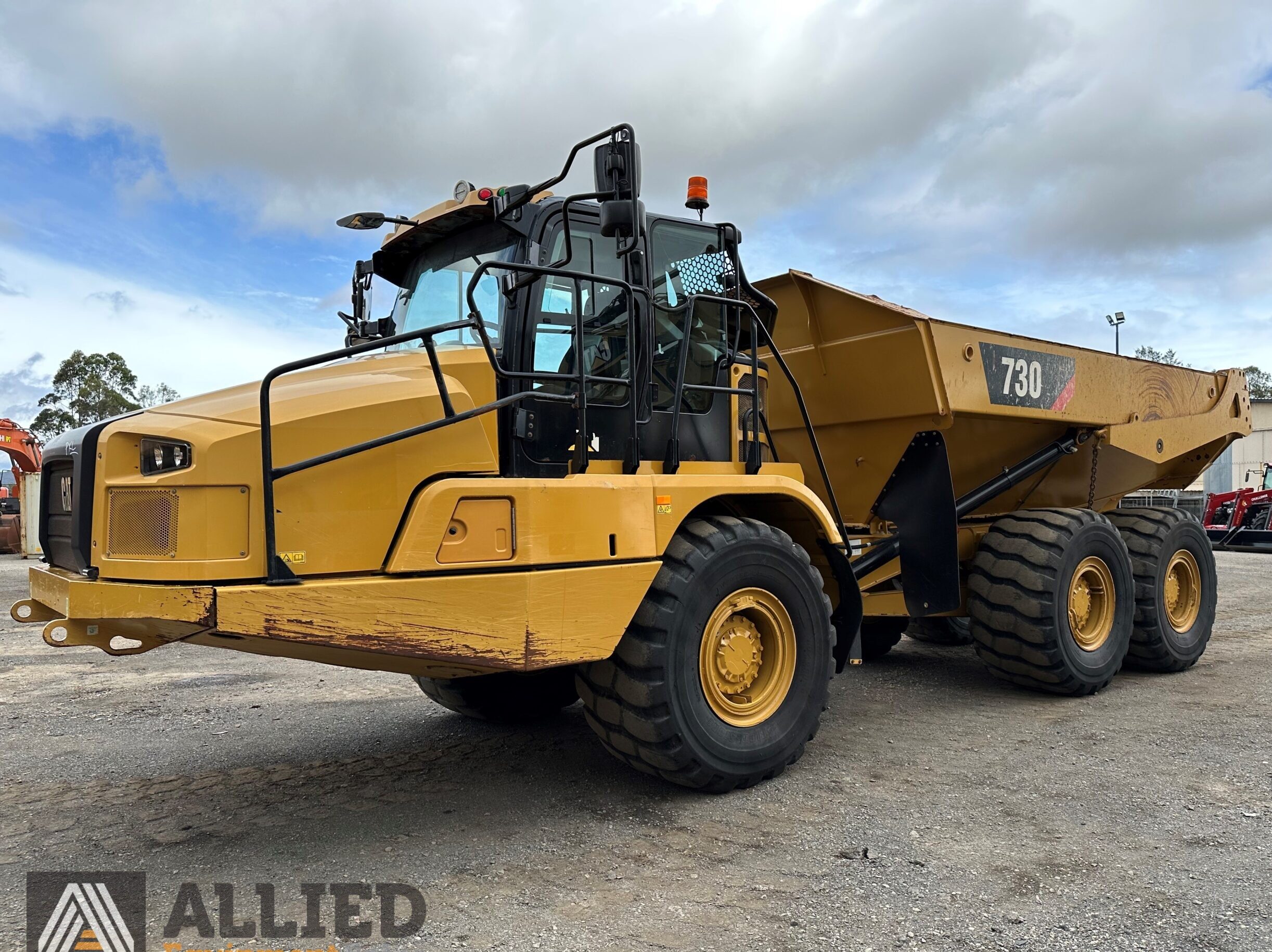 2018 CATERPILLAR 730 ARTICULATED DUMP TRUCK