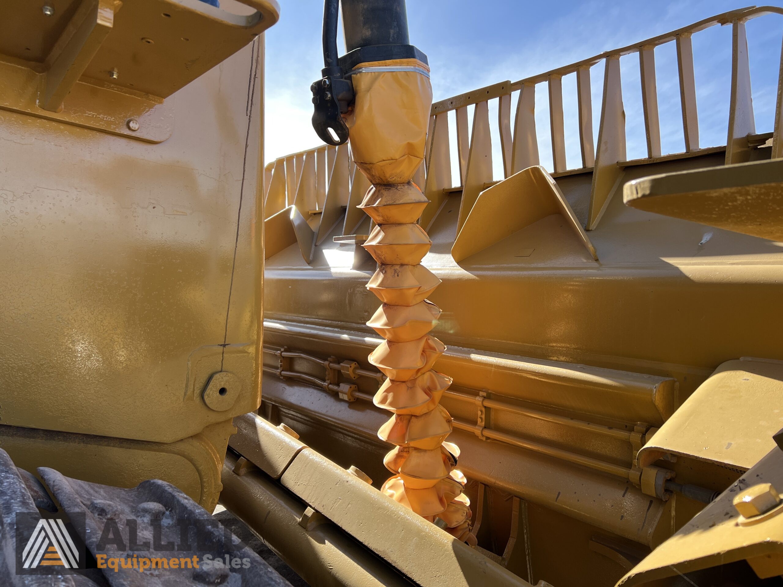 2012 CATERPILLAR D10T DOZER