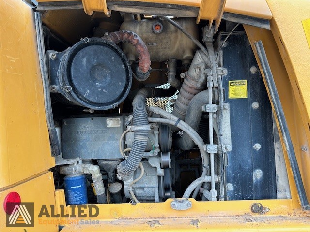 2014 LIEBHERR LR634 CRAWLER LOADER