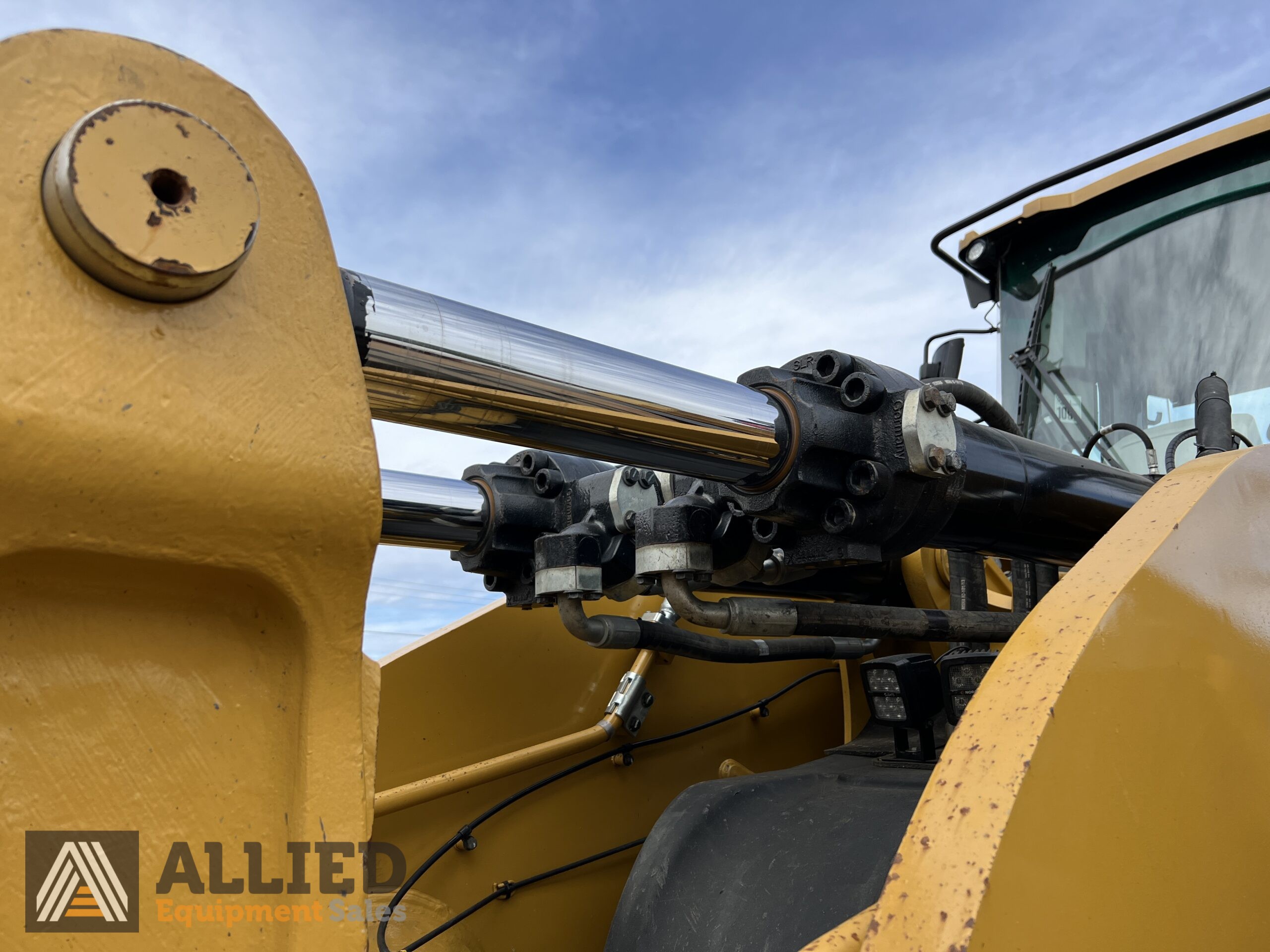 2019 CATERPILLAR 980M WHEEL LOADER