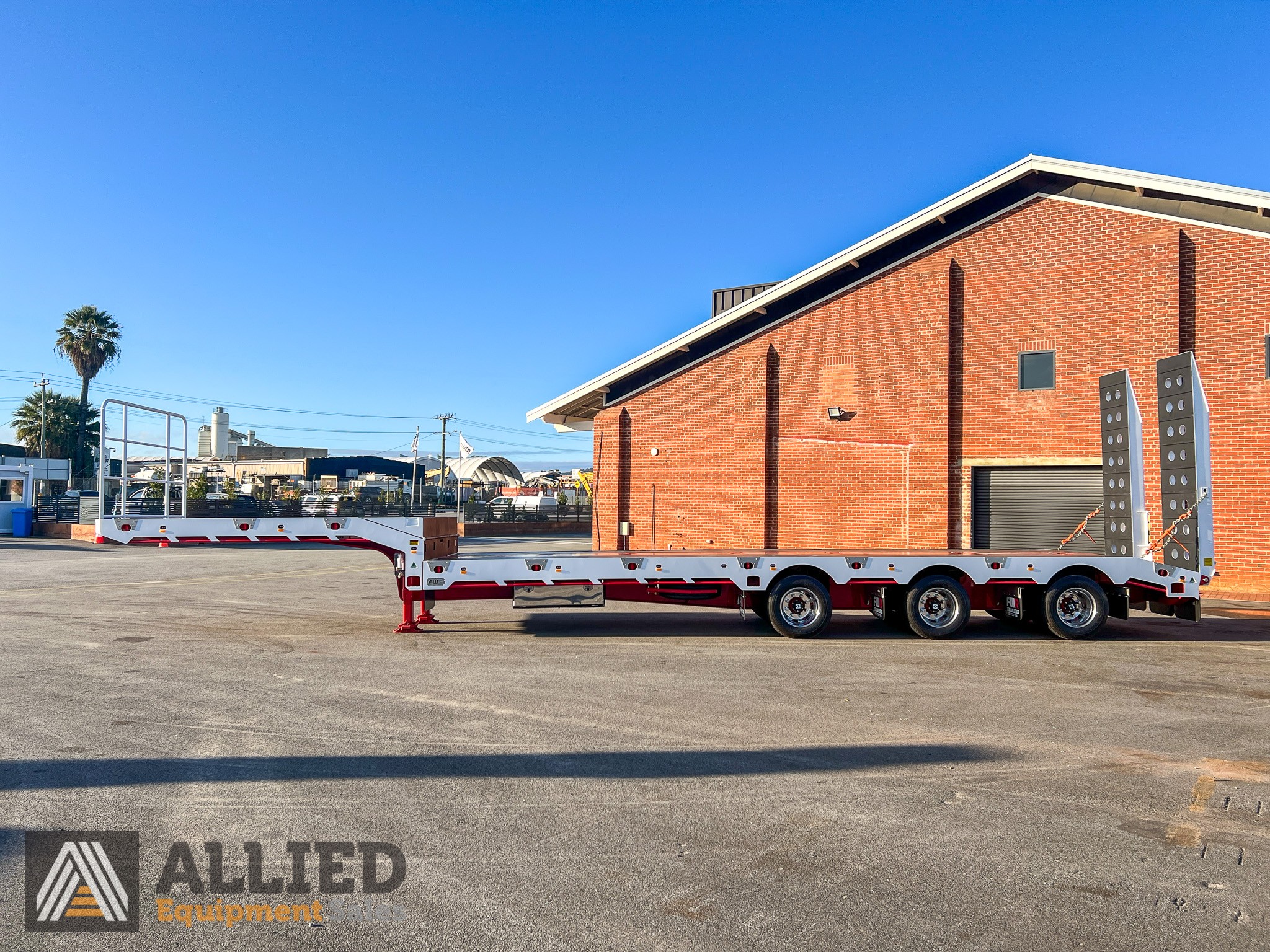 2024 FWR TRI AXLE DROP DECK – 3.5m WIDENER