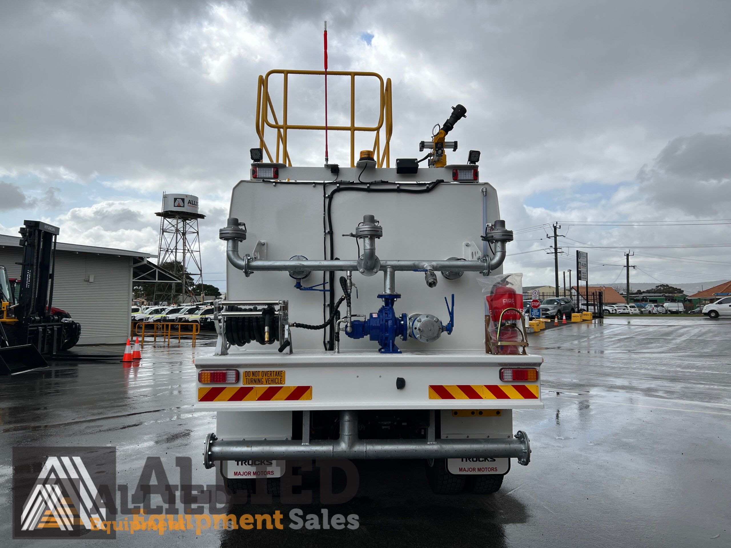 2024 ISUZU FYH300/350 8×4 WATER TRUCK C/W AES 18000 WATER TANK