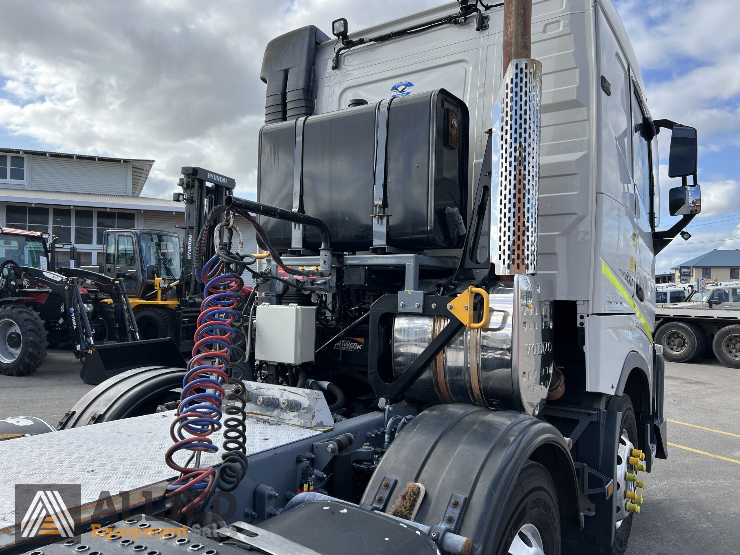 2017 VOLVO FH16 500 8X4 PRIME MOVER