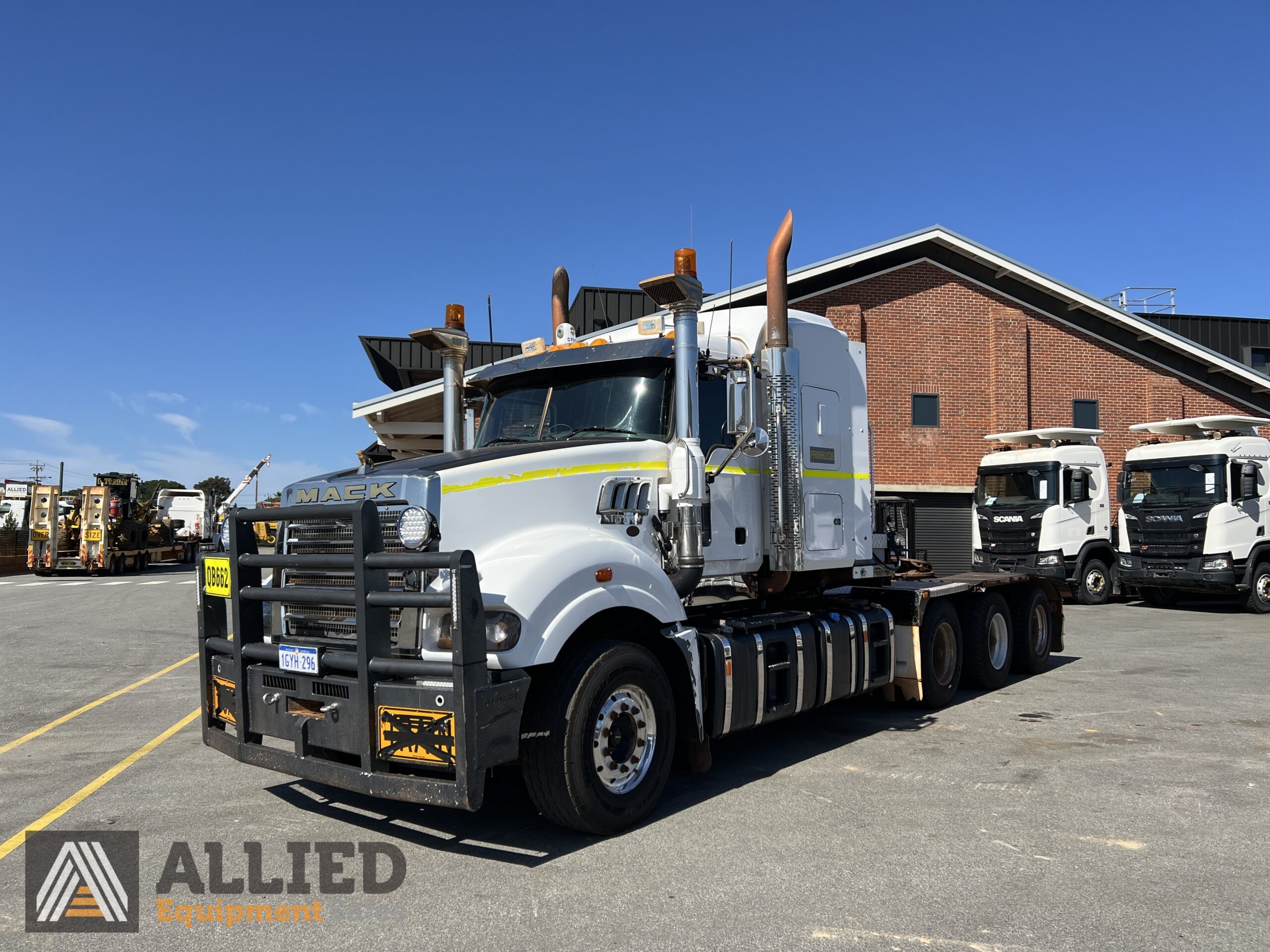 2019 MACK TITAN CLXT 685HP 8X6 PRIME MOVER