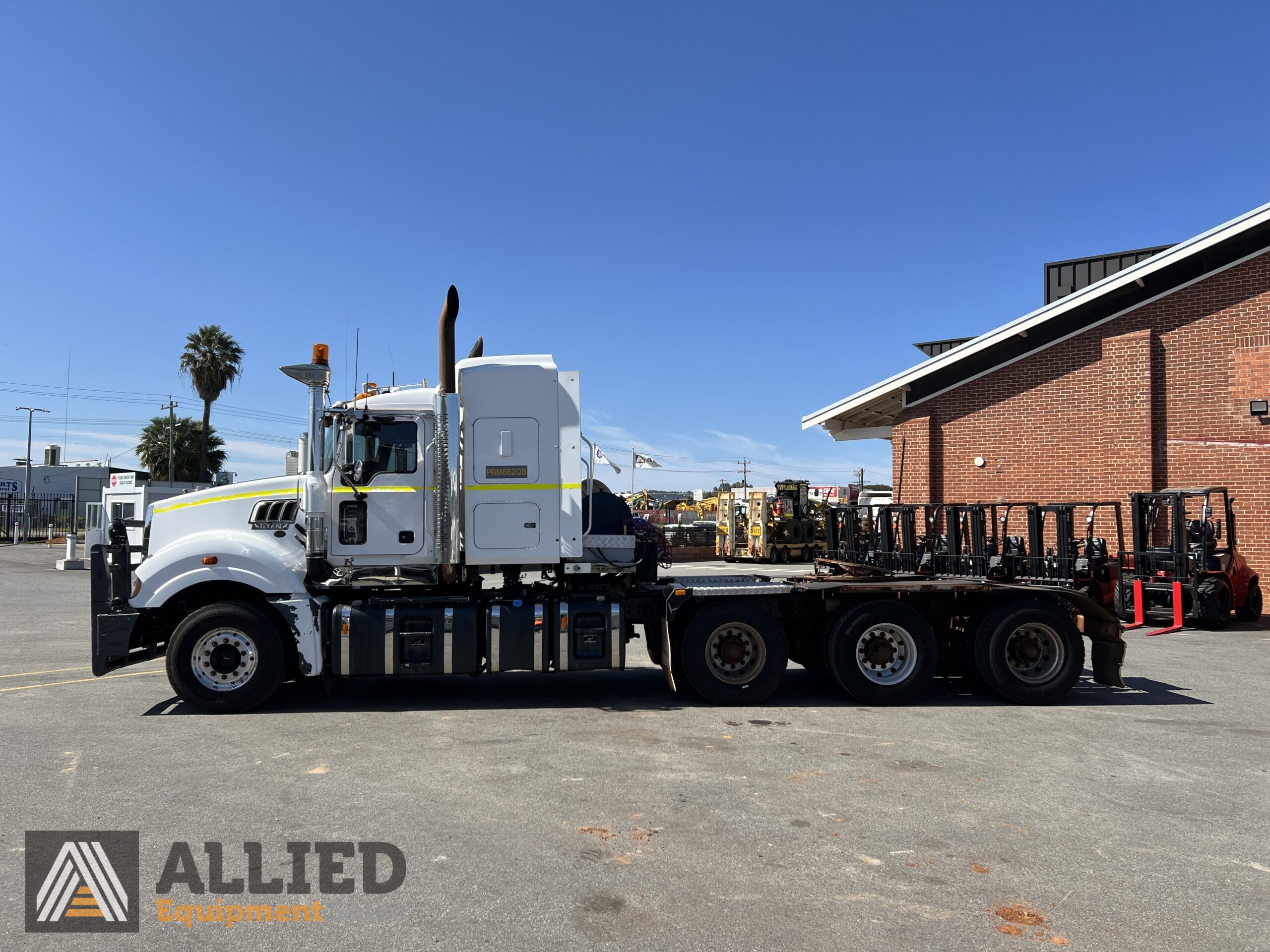 2019 MACK TITAN CLXT 685HP 8X6 PRIME MOVER