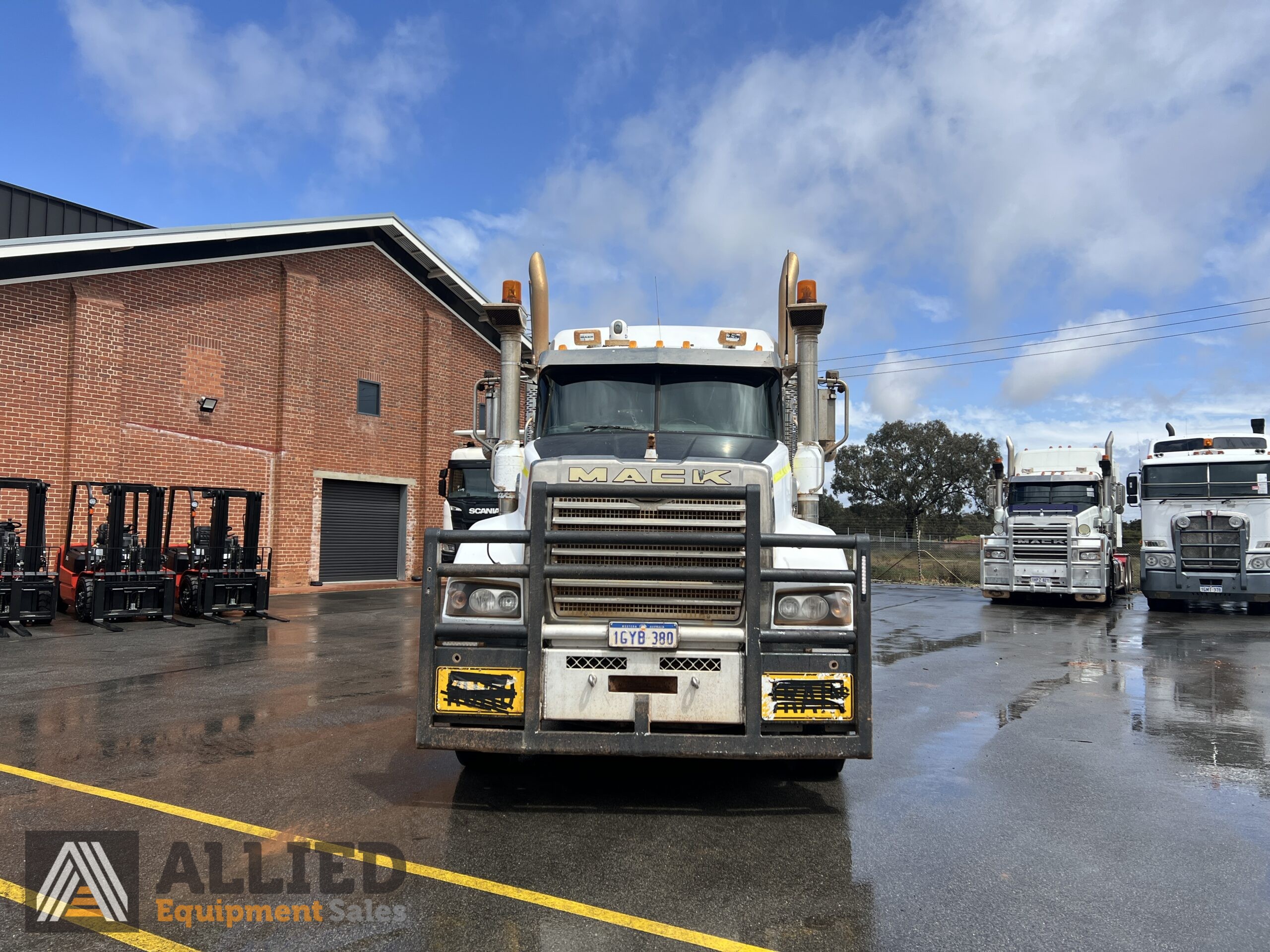 2019 MACK TITAN CLXT 685HP 8X6 PRIME MOVER