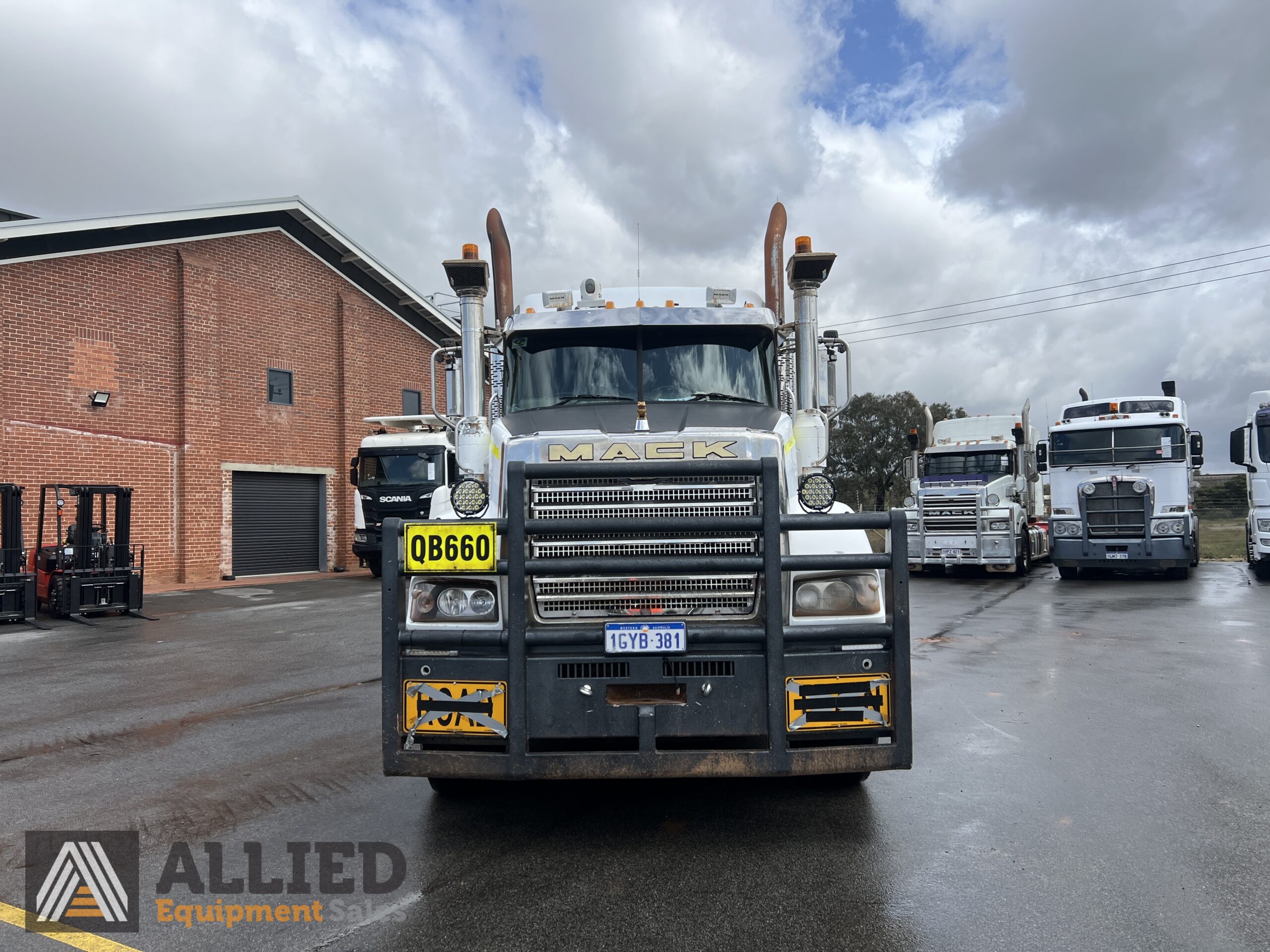 2018 MACK TITAN CLXT 685HP 8X6 PRIME MOVER