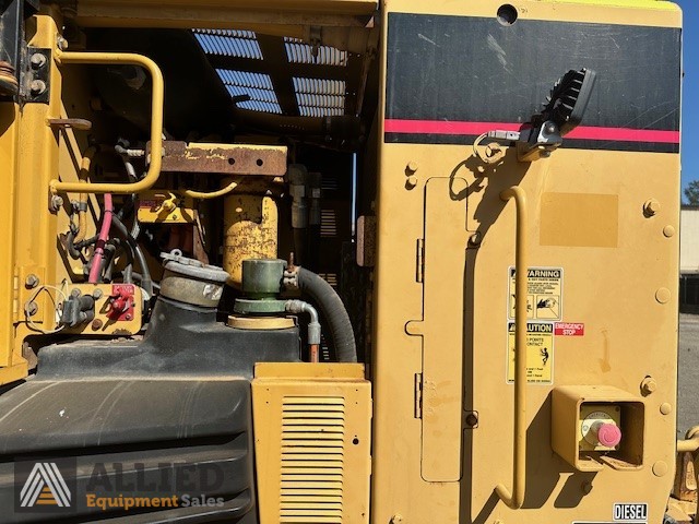 2005 CATERPILLAR 140H MOTOR GRADER