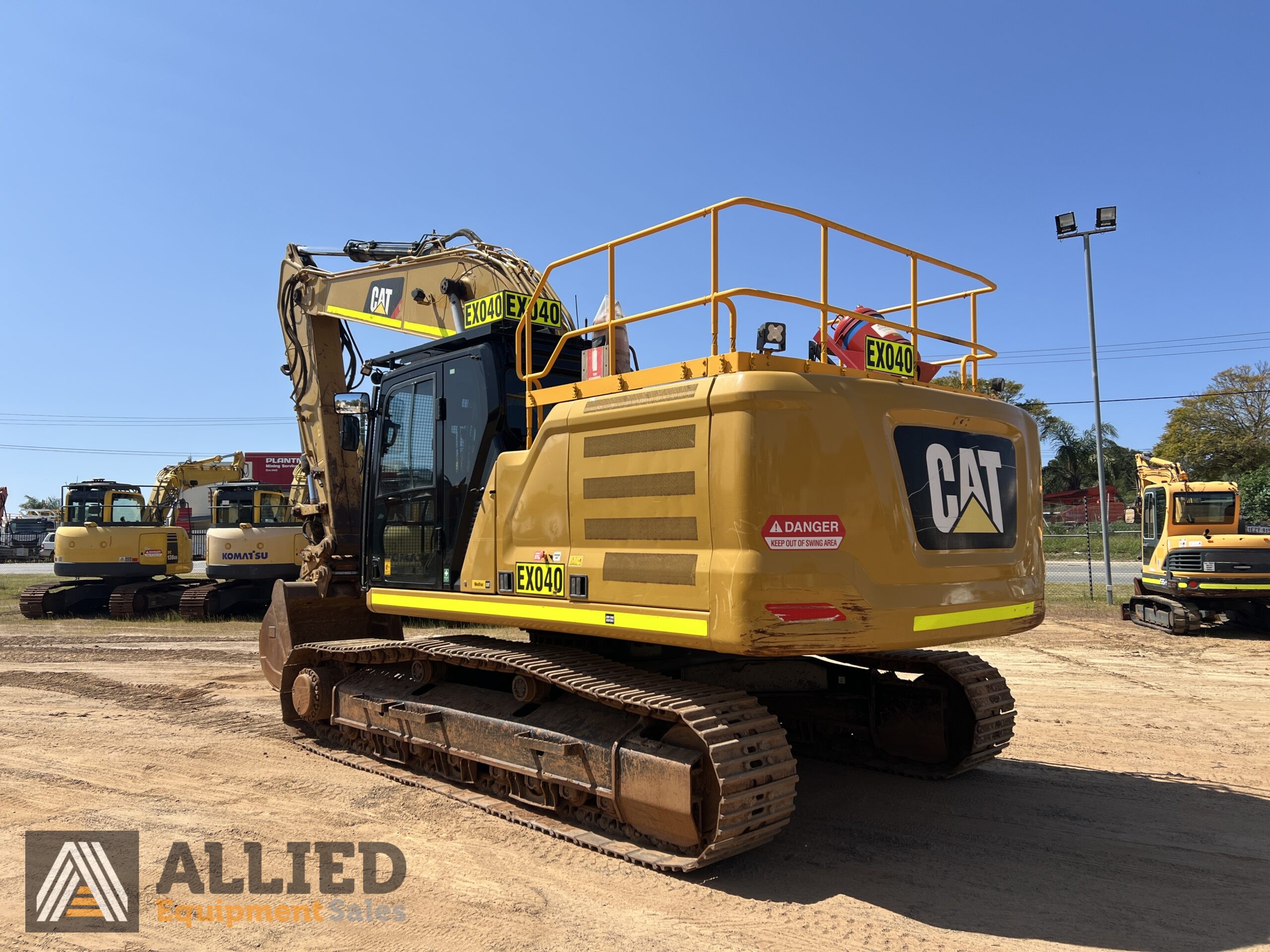 2019 CATERPILLAR 330GC EXCAVATOR