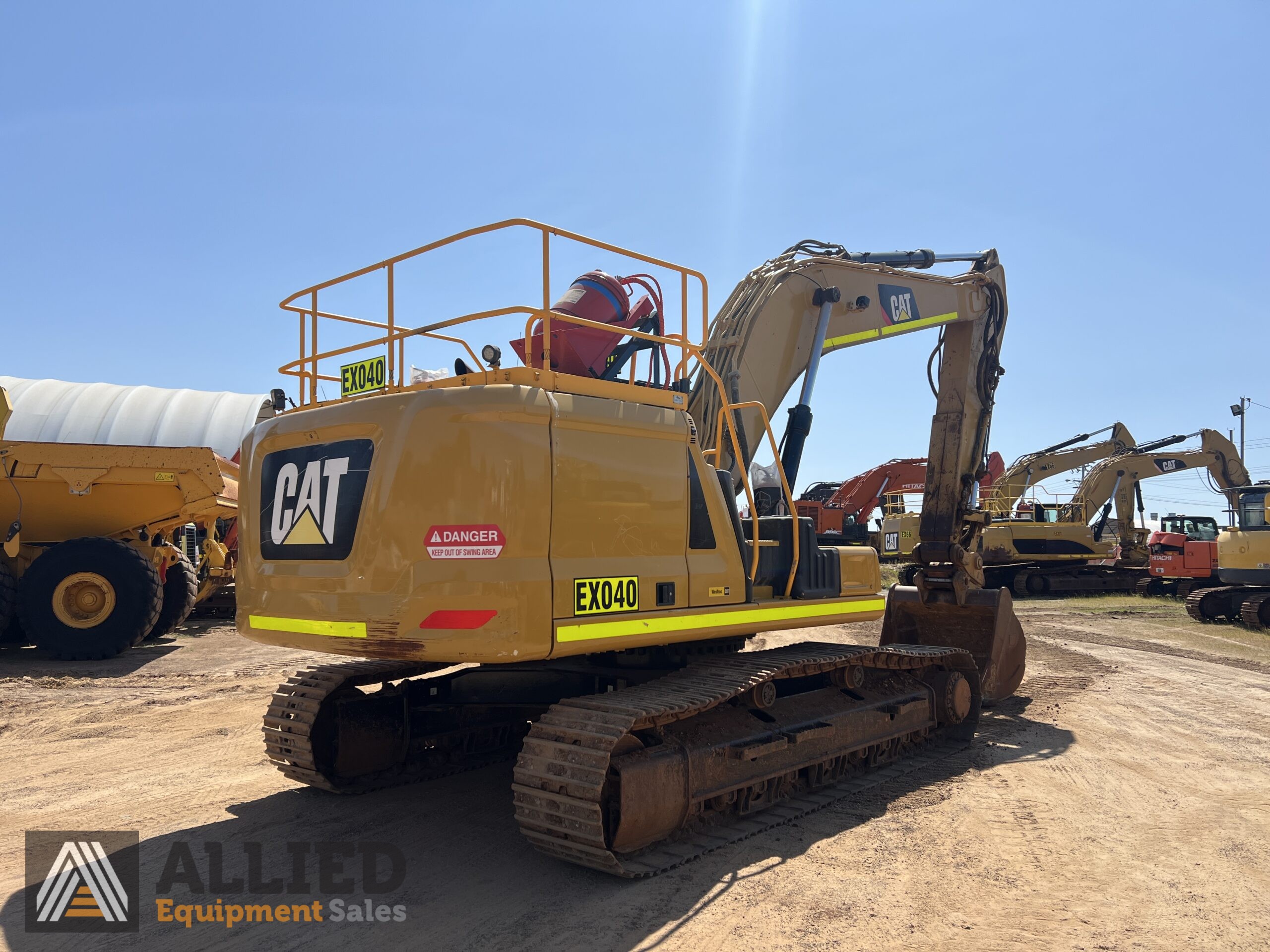 2019 CATERPILLAR 330GC EXCAVATOR