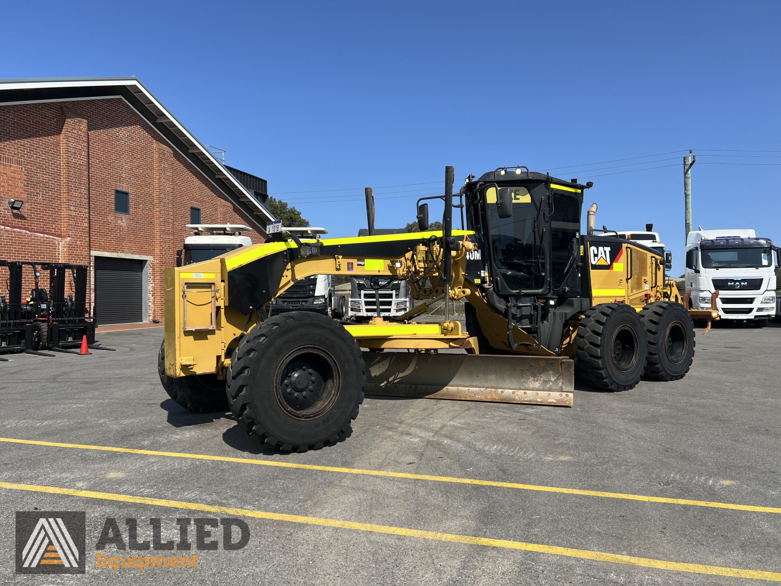 2012 CATERPILLAR 140M GRADER