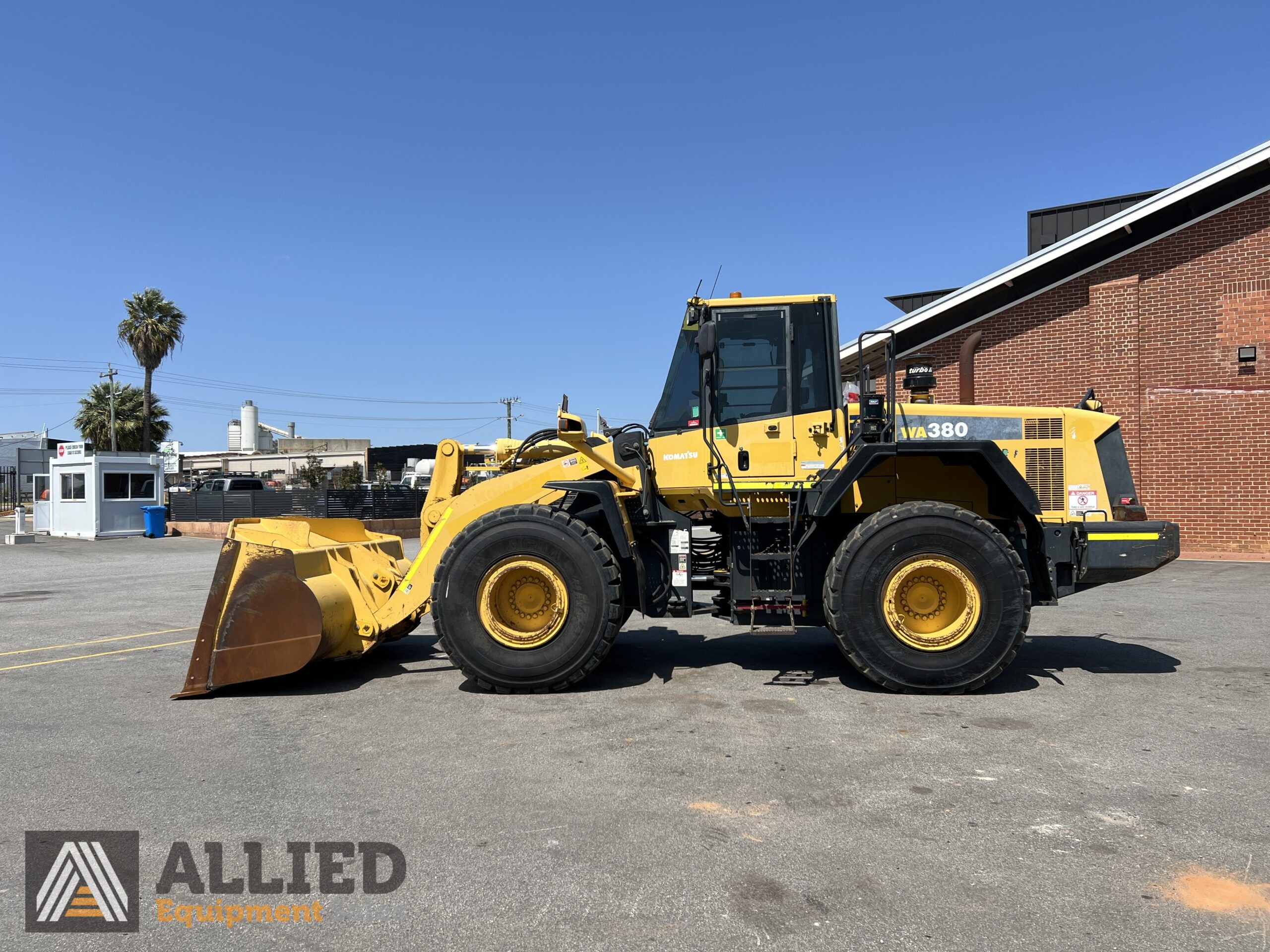 2014 KOMATSU WA380-6 WHEEL LOADER