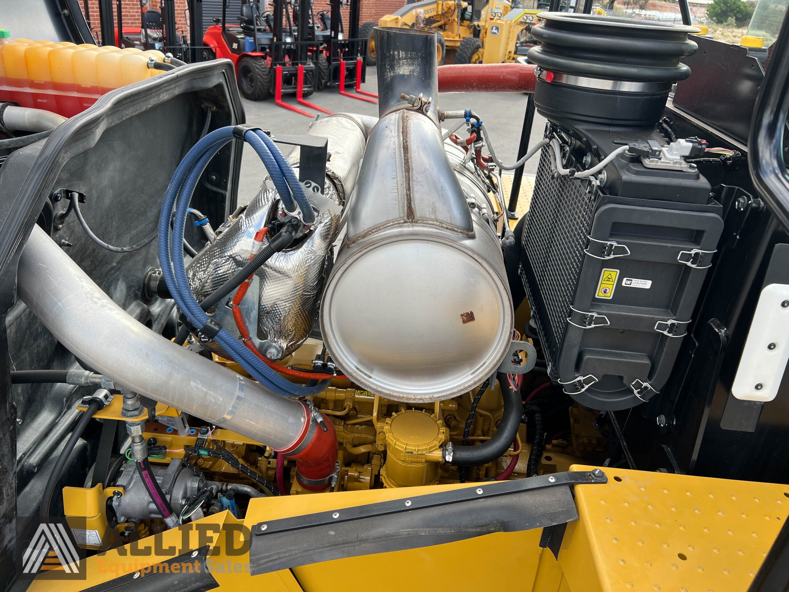 2023 CATERPILLAR 972NG WHEEL LOADER