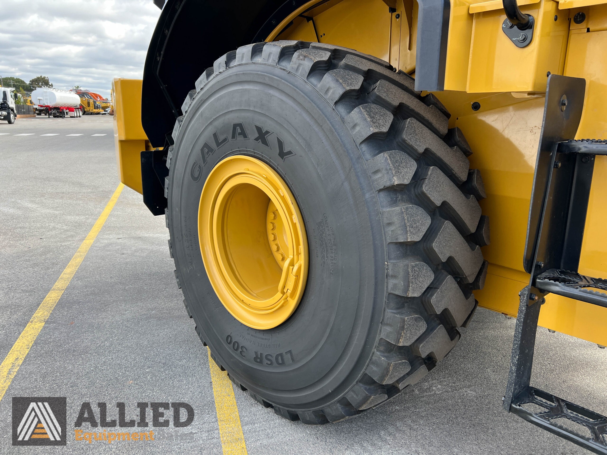 2023 CATERPILLAR 972NG WHEEL LOADER