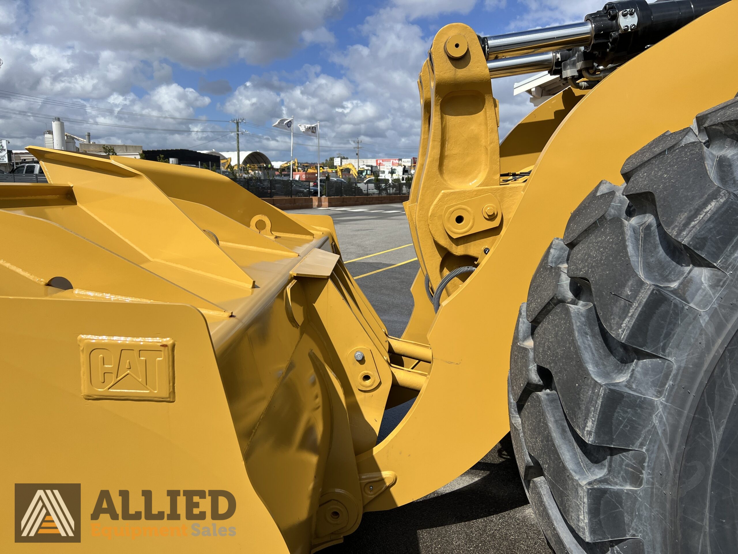 2022 CATERPILLAR 980NG WHEEL LOADER