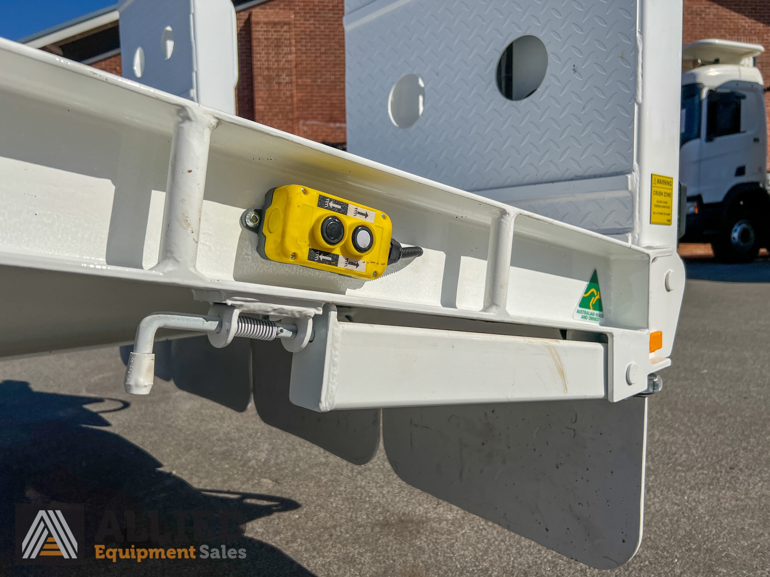 NEW 2024 FWR SINGLE AXLE TAG TRAILER – ALL HYDRAULIC