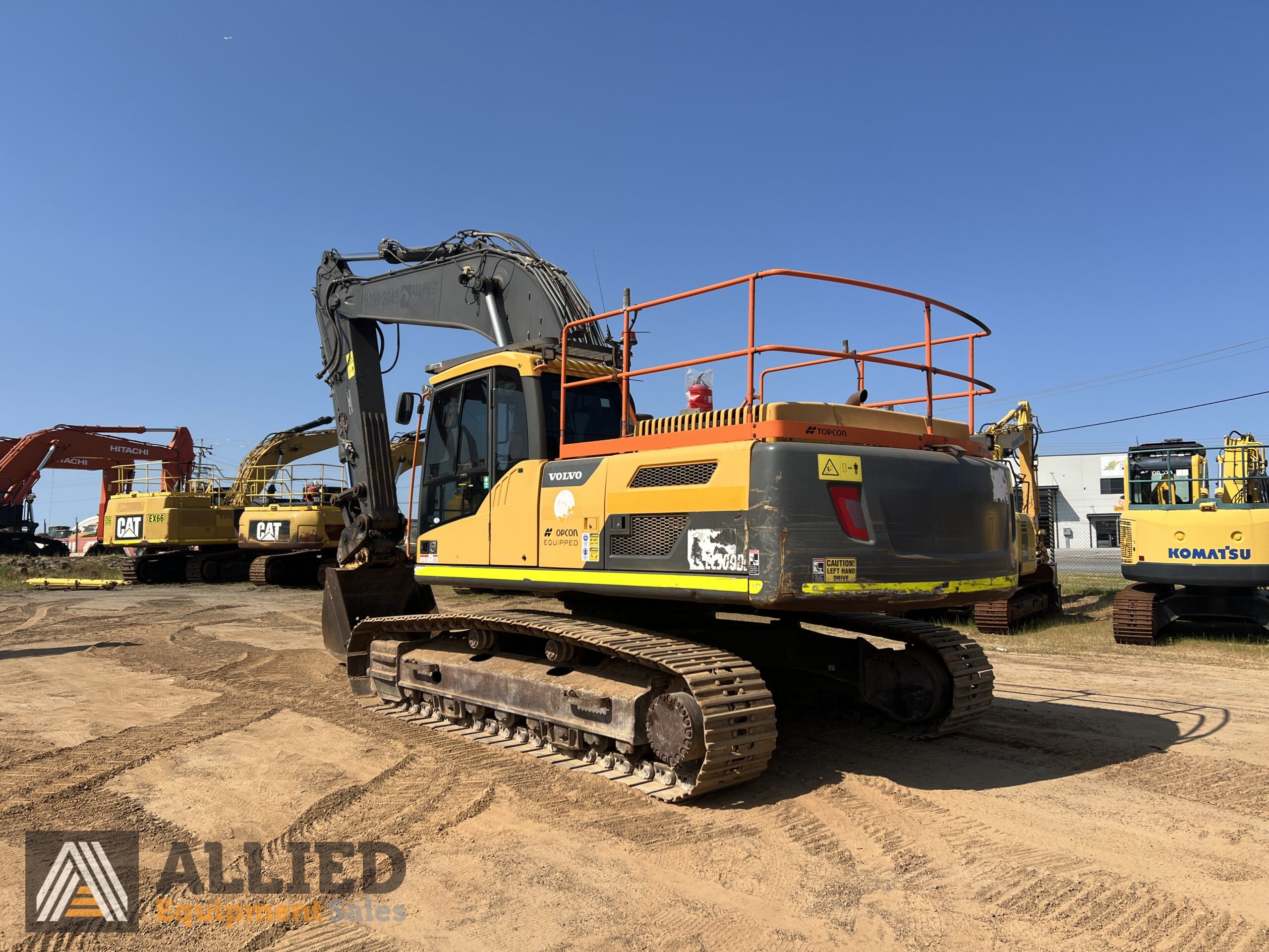 2019 VOLVO EC300D HYDRAULIC EXCAVATOR