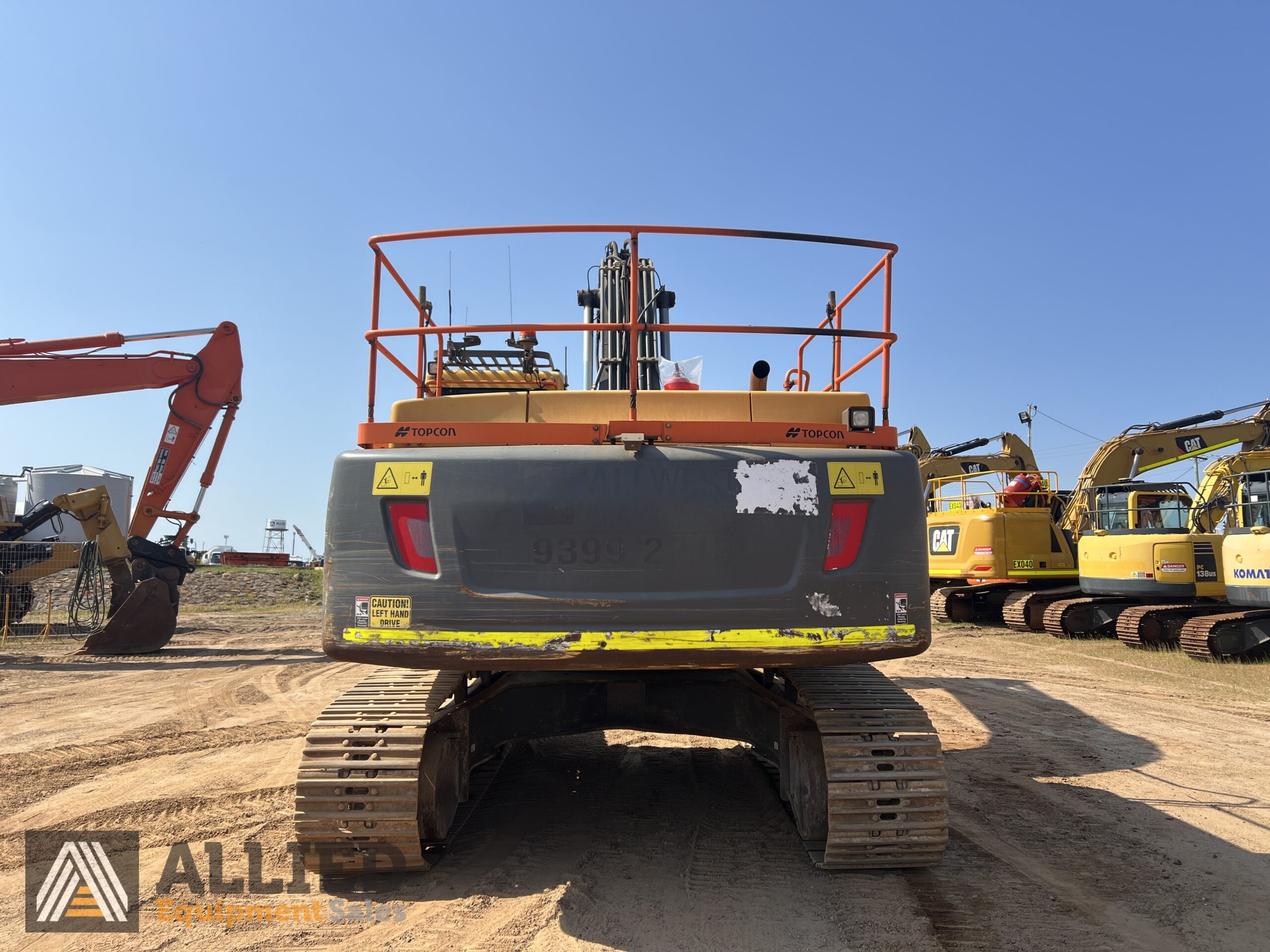 2019 VOLVO EC300D HYDRAULIC EXCAVATOR