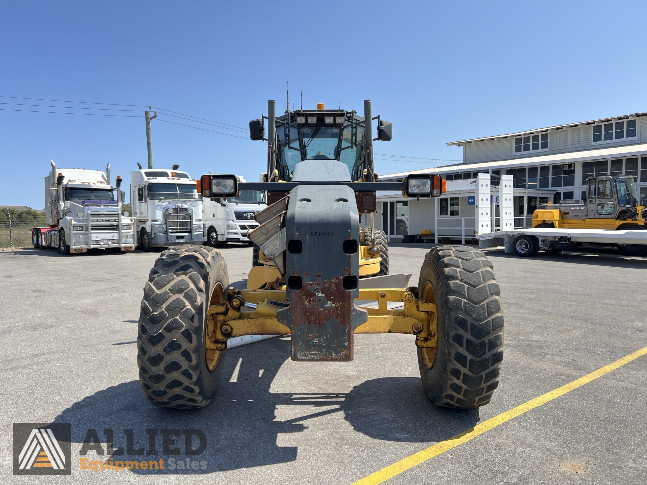 2011 KOMATSU GD655-5 MOTOR GRADER