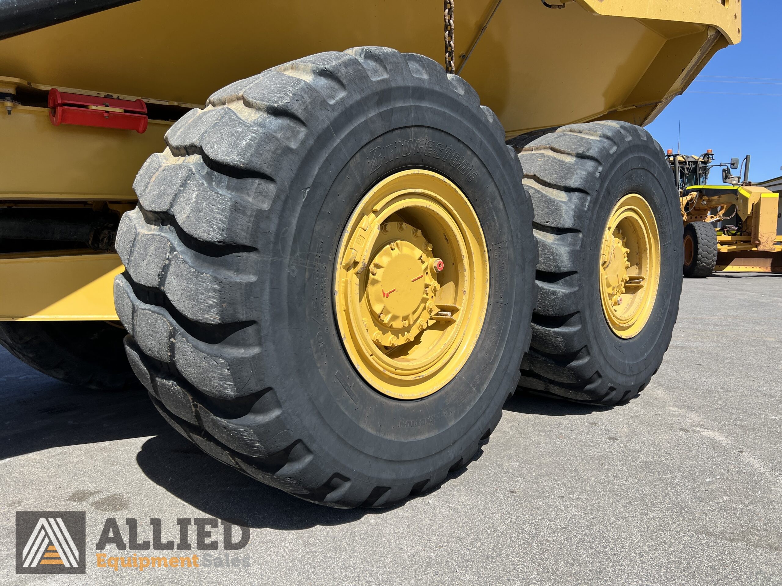 2022 CATERPILLAR 730 ARTICULATED DUMP TRUCK