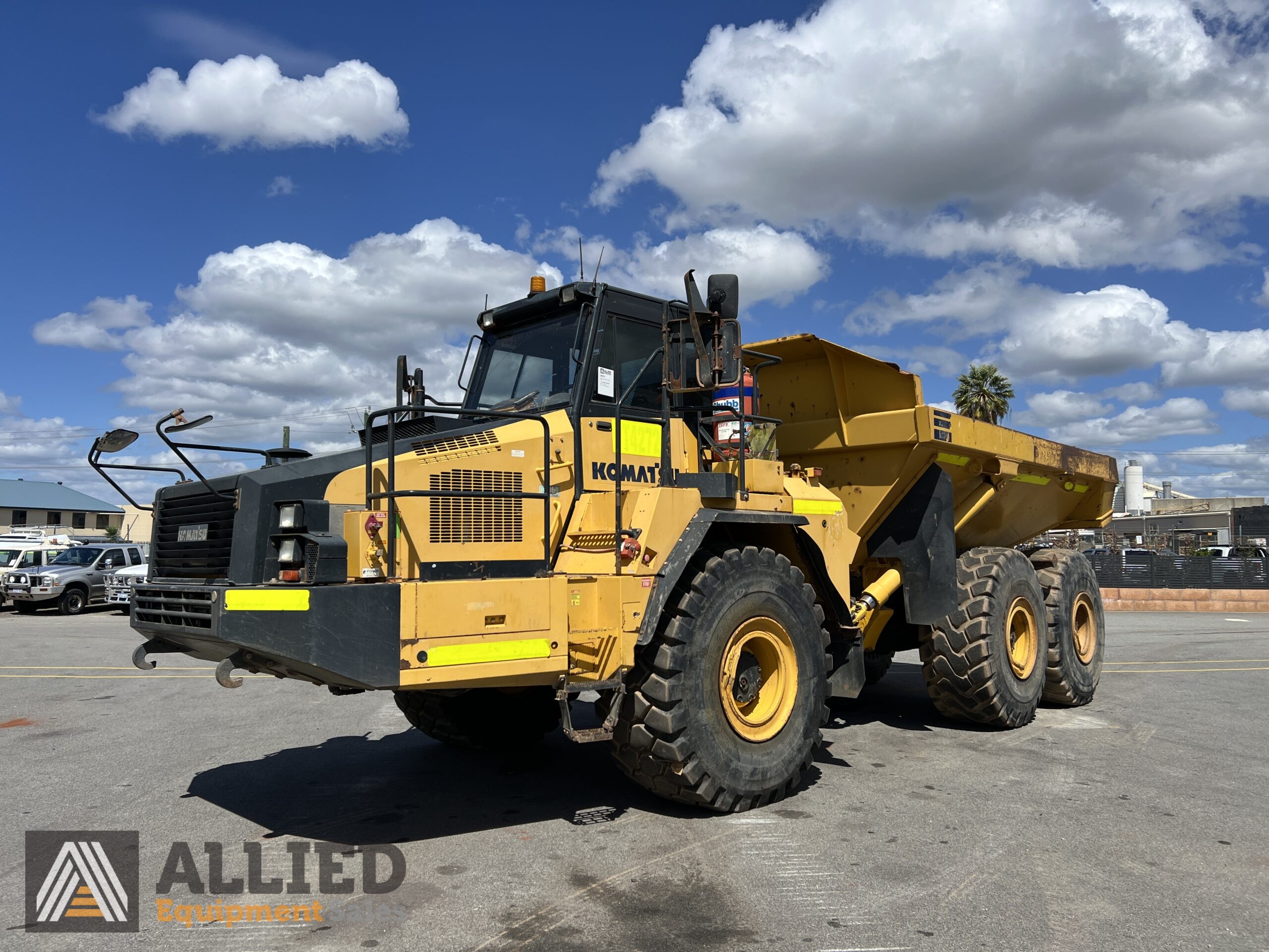 2012 KOMATSU HM400-2 ARTICULATED DUMP TRUCK