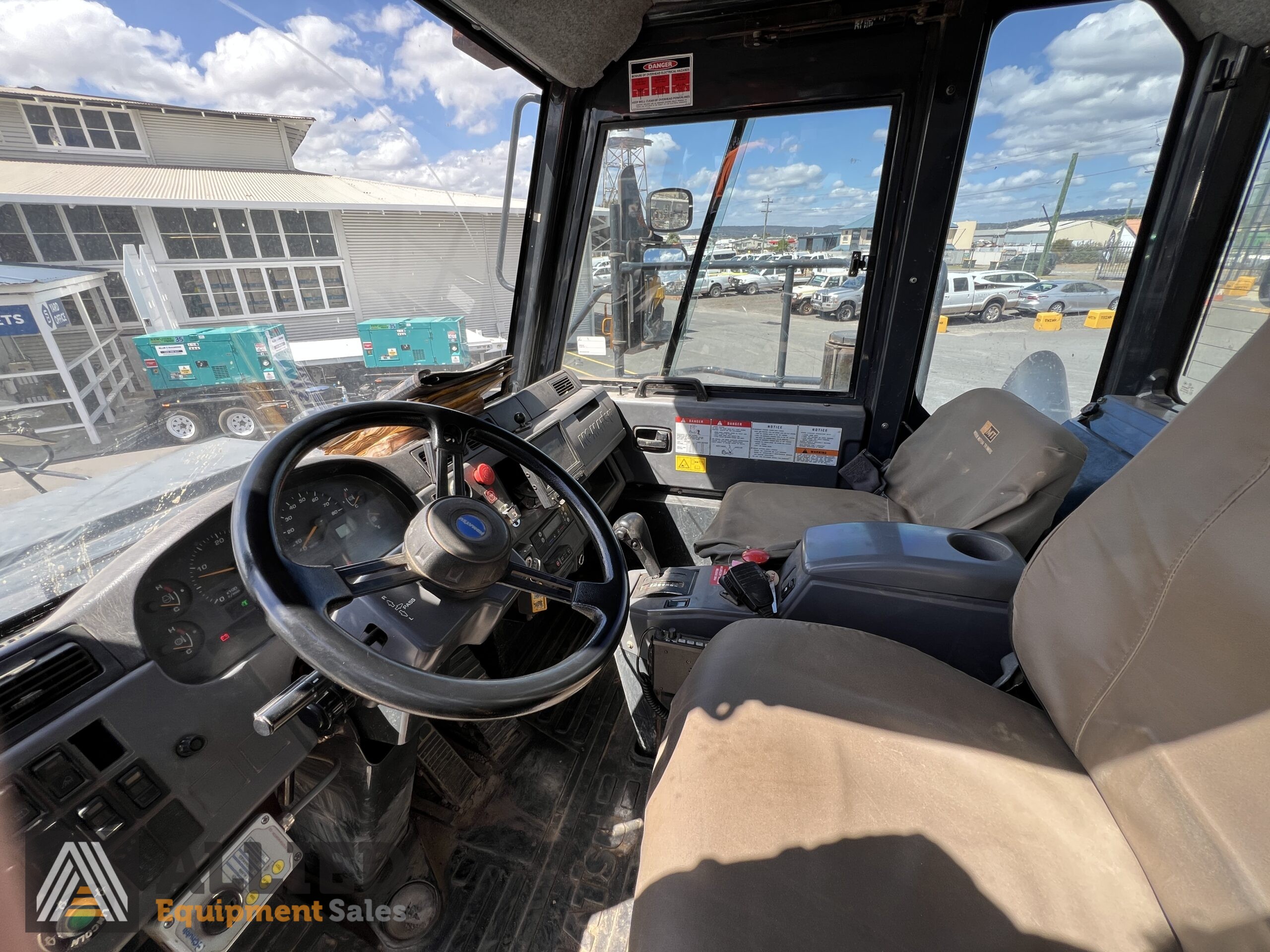 2012 KOMATSU HM400-2 ARTICULATED DUMP TRUCK