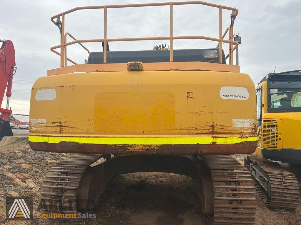 2011 KOMATSU PC450LC-8 EXCAVATOR