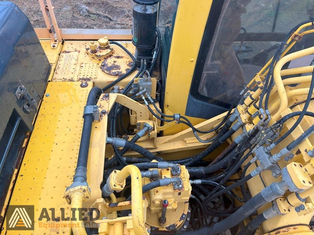 2011 KOMATSU PC450LC-8 EXCAVATOR