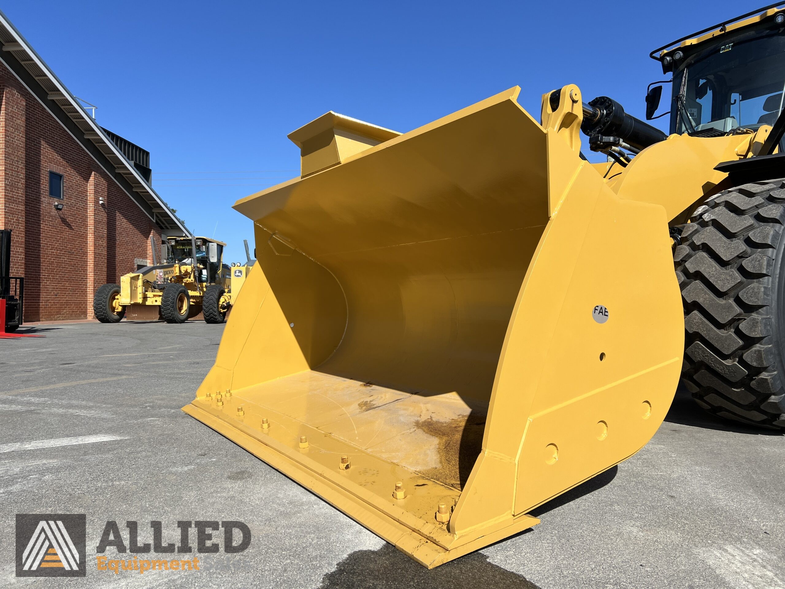 2023 CATERPILLAR 972NG WHEEL LOADER