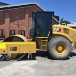 2022 CATERPILLAR CS64B SMOOTH DRUM VIBRATORY ROLLER