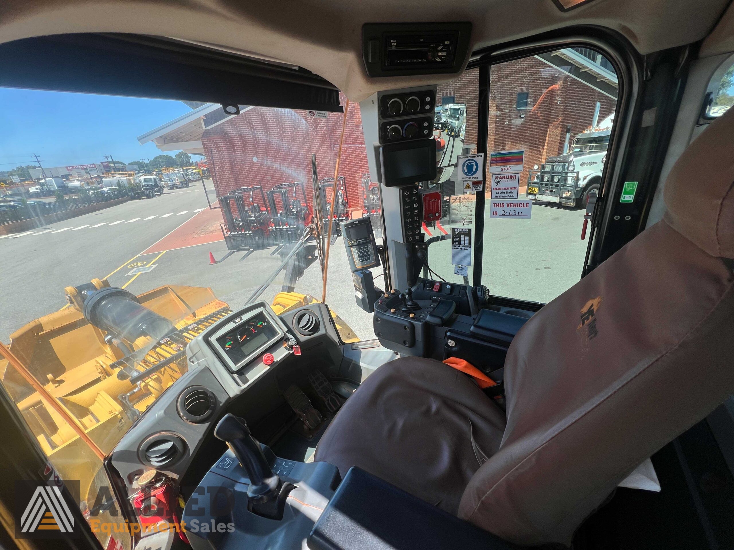 2017 CATERPILLAR 972M WHEEL LOADER