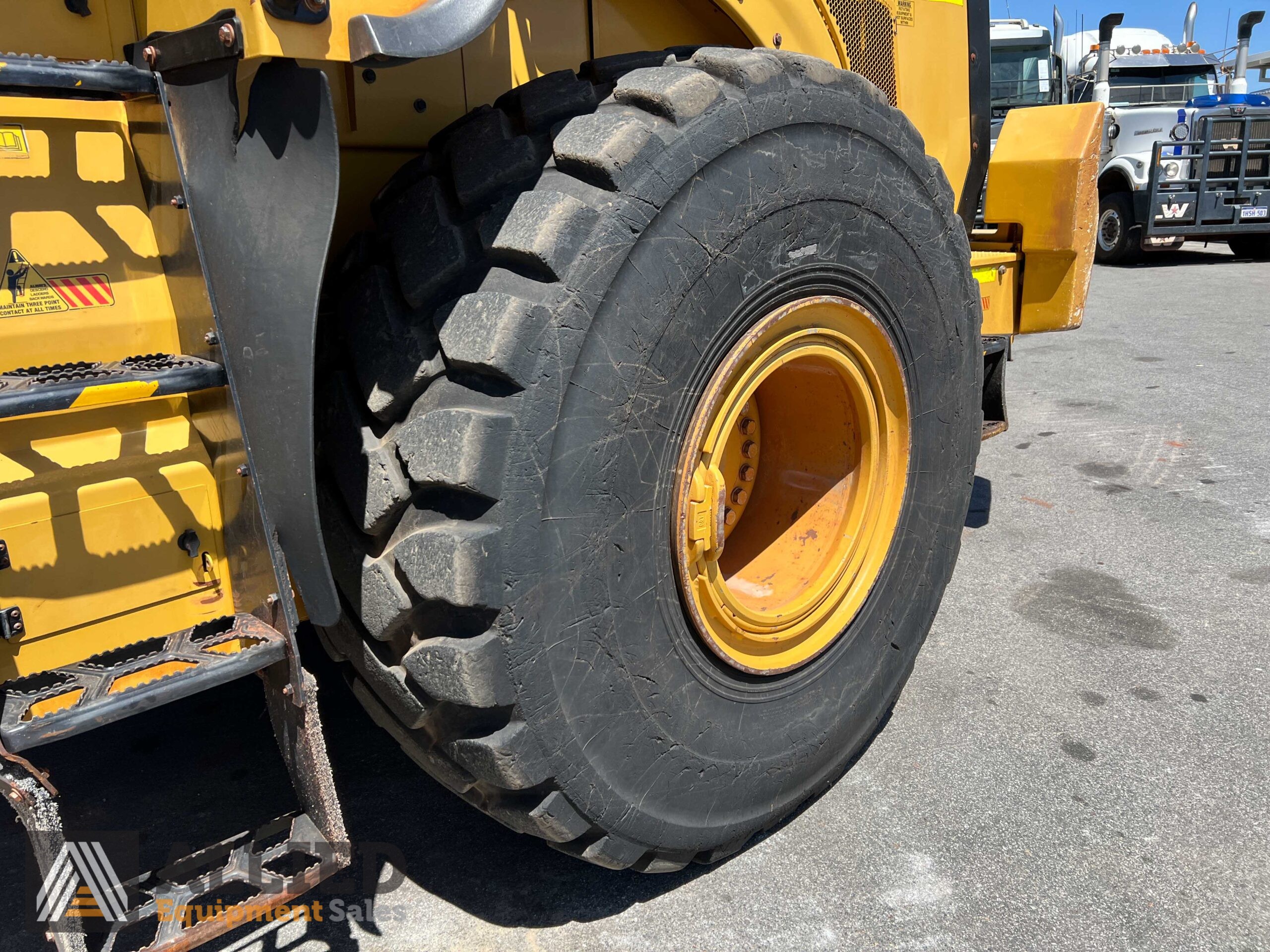 2017 CATERPILLAR 972M WHEEL LOADER