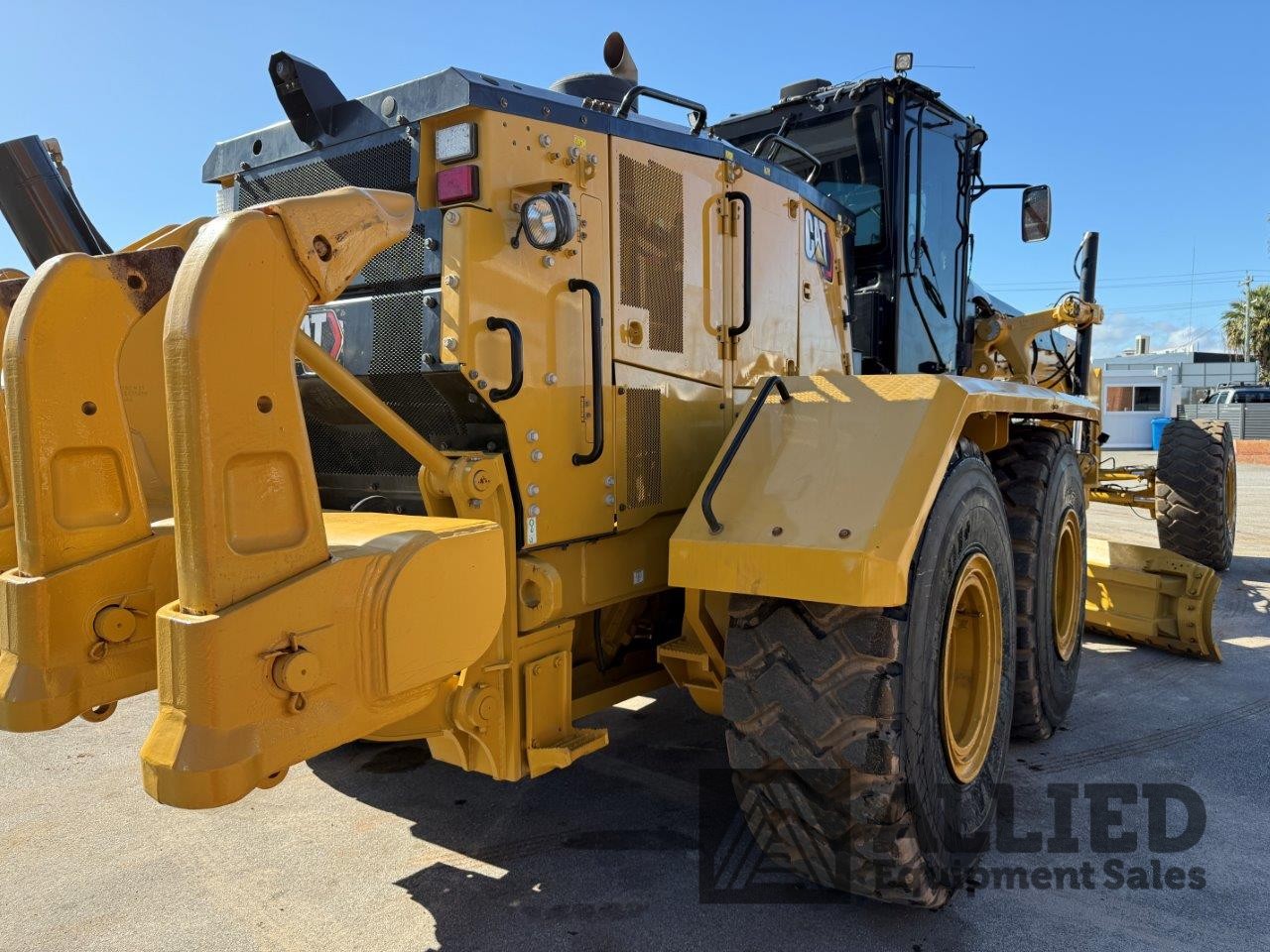 2020 CATERPILLAR 16 NG MOTOR GRADER