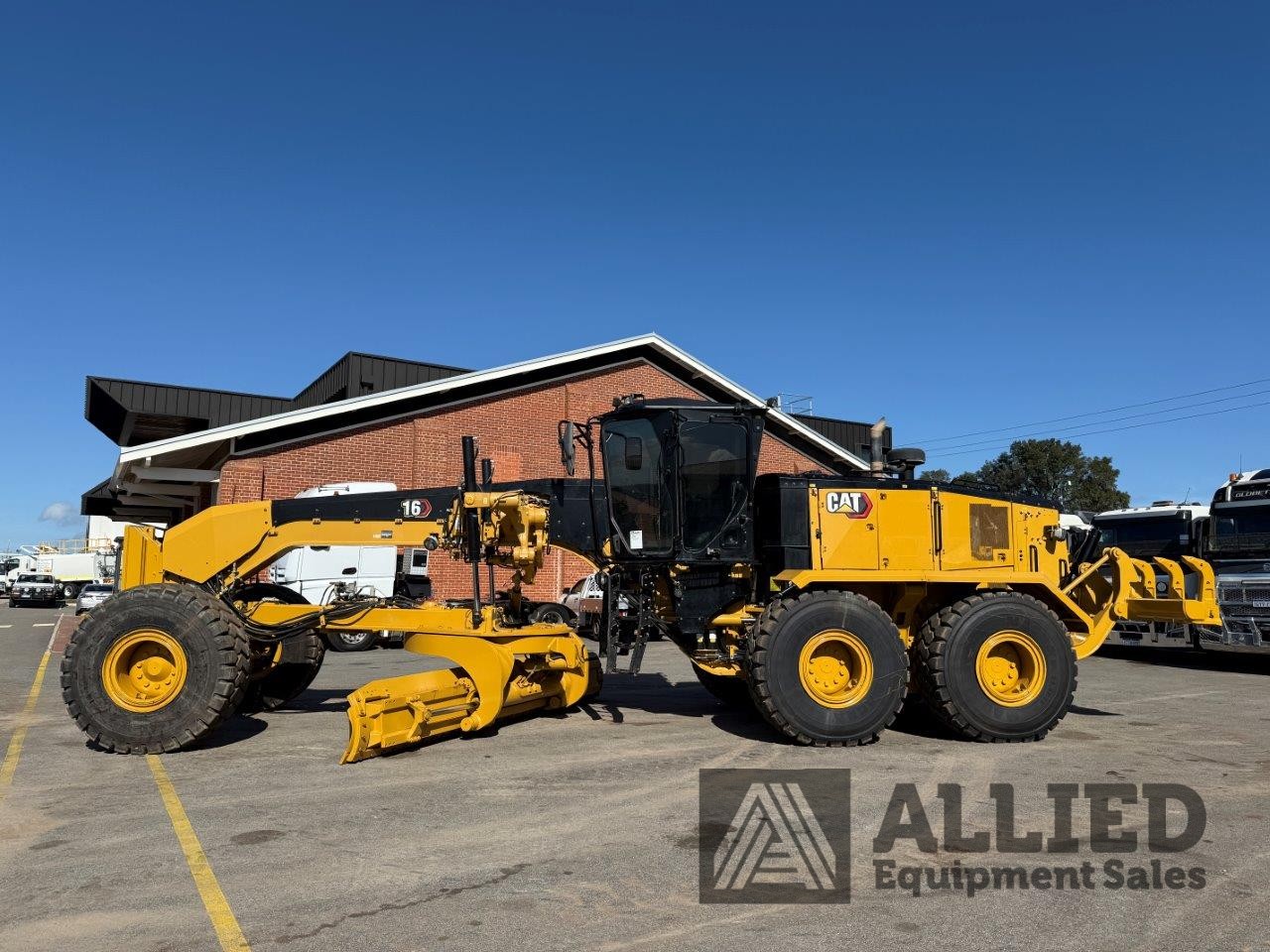 2020 CATERPILLAR 16 NG MOTOR GRADER