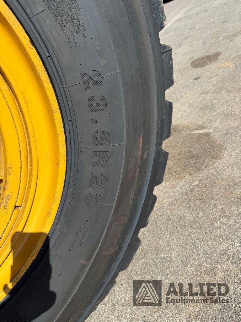 2020 CATERPILLAR 16 NG MOTOR GRADER