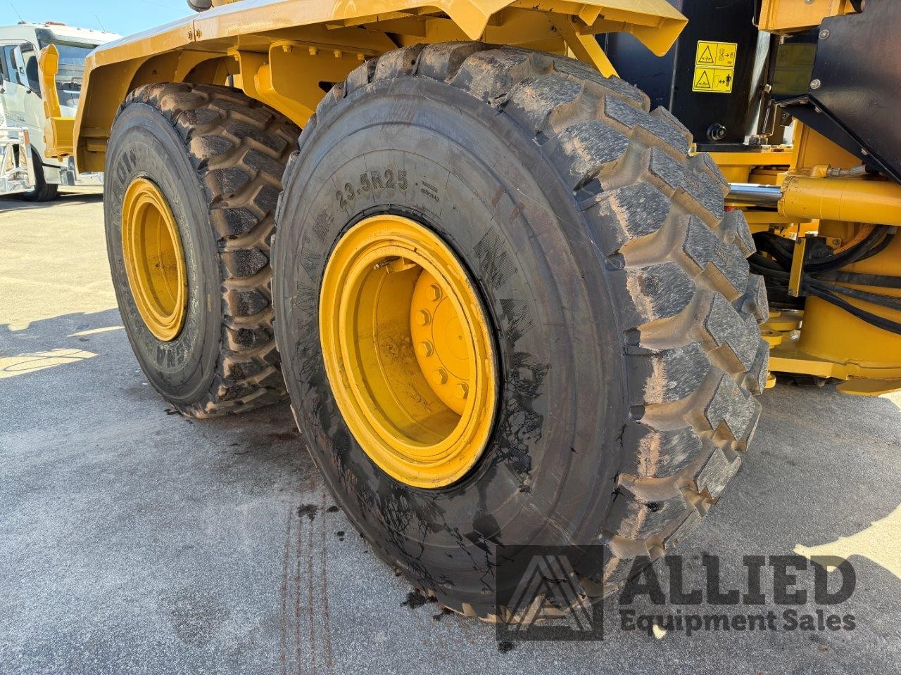 2020 CATERPILLAR 16 NG MOTOR GRADER