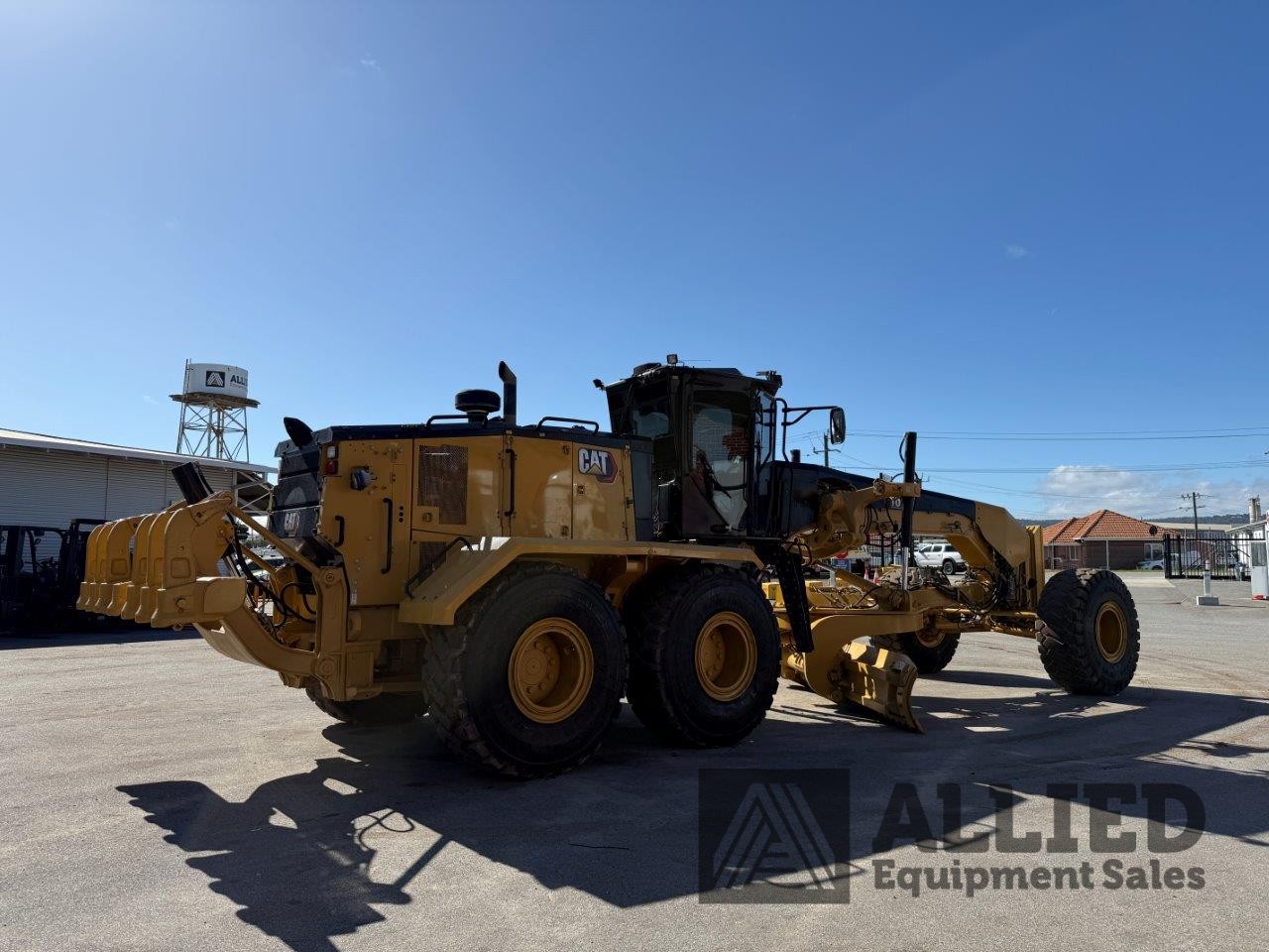 2020 CATERPILLAR 16 NG MOTOR GRADER