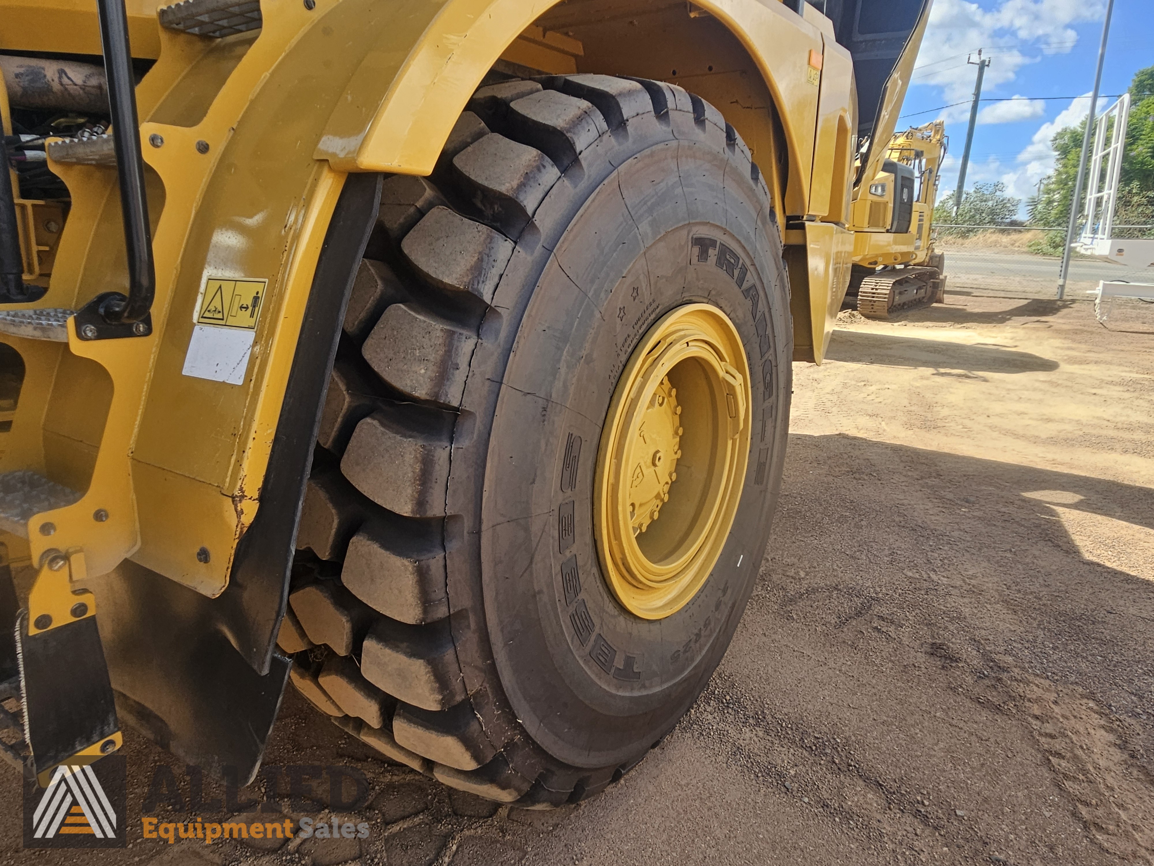 2022 CATERPILLAR 745 DUMP TRUCK