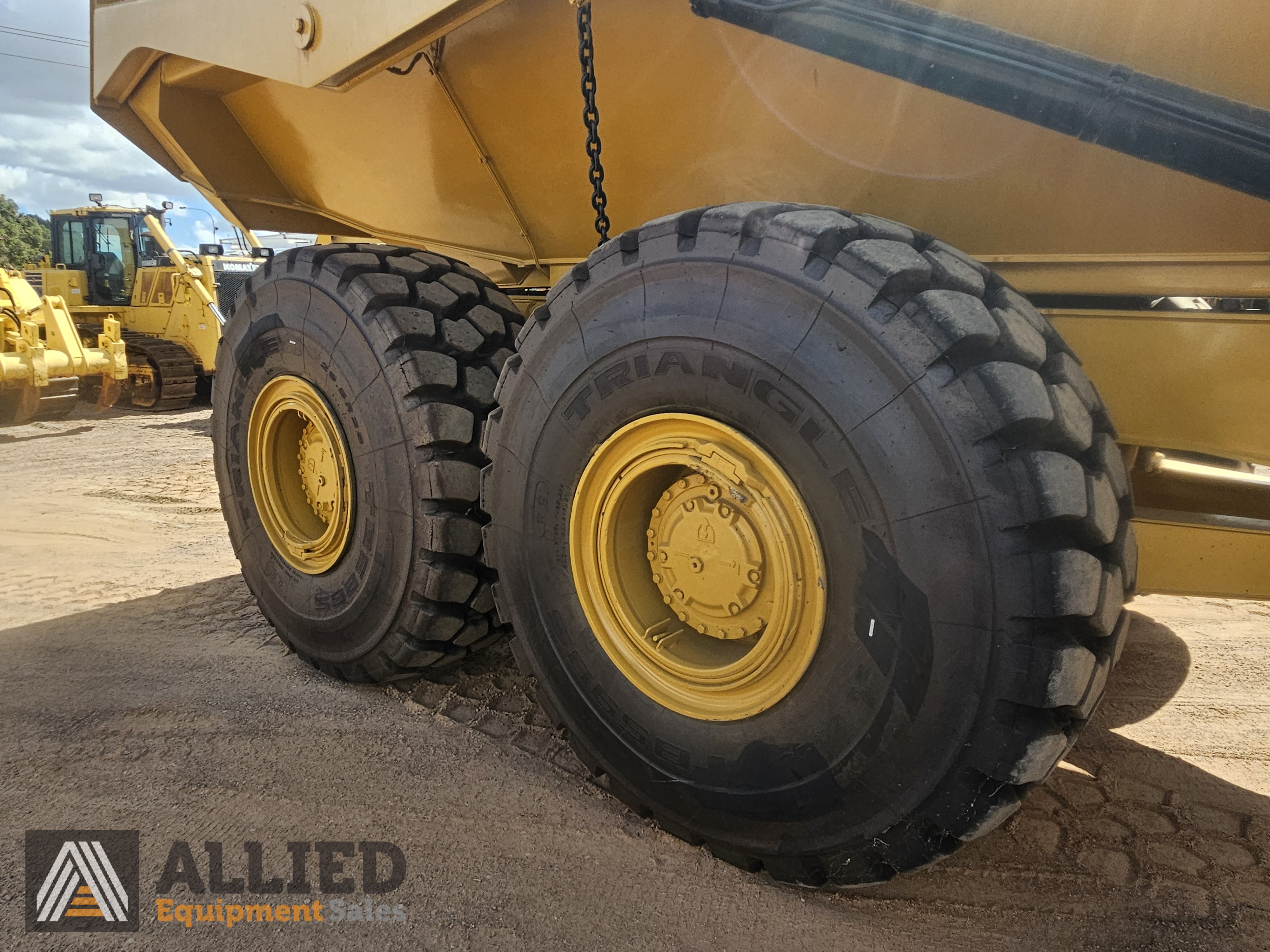 2022 CATERPILLAR 745 DUMP TRUCK