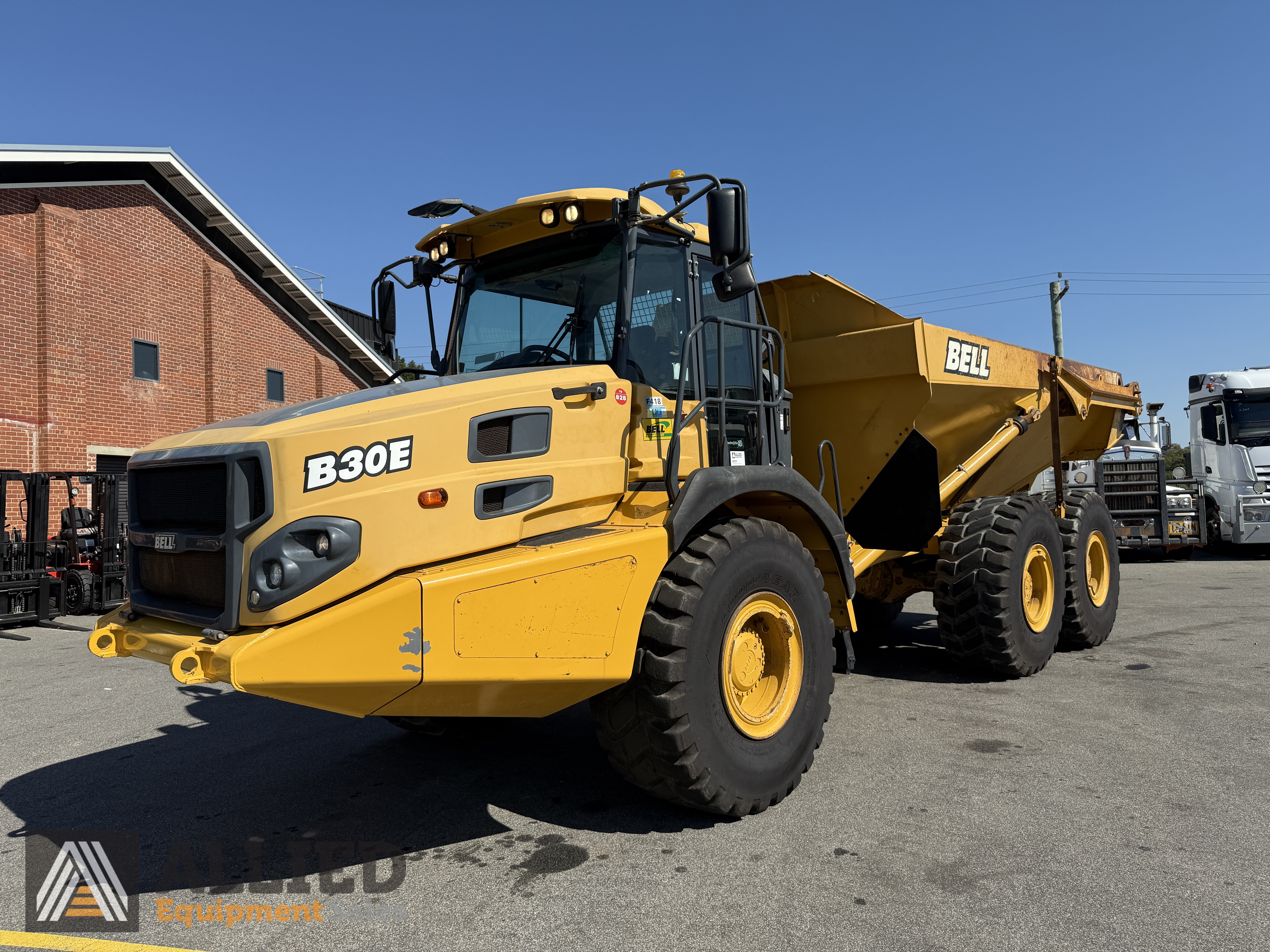 2013 BELL B30E ARTICULATED DUMP TRUCK