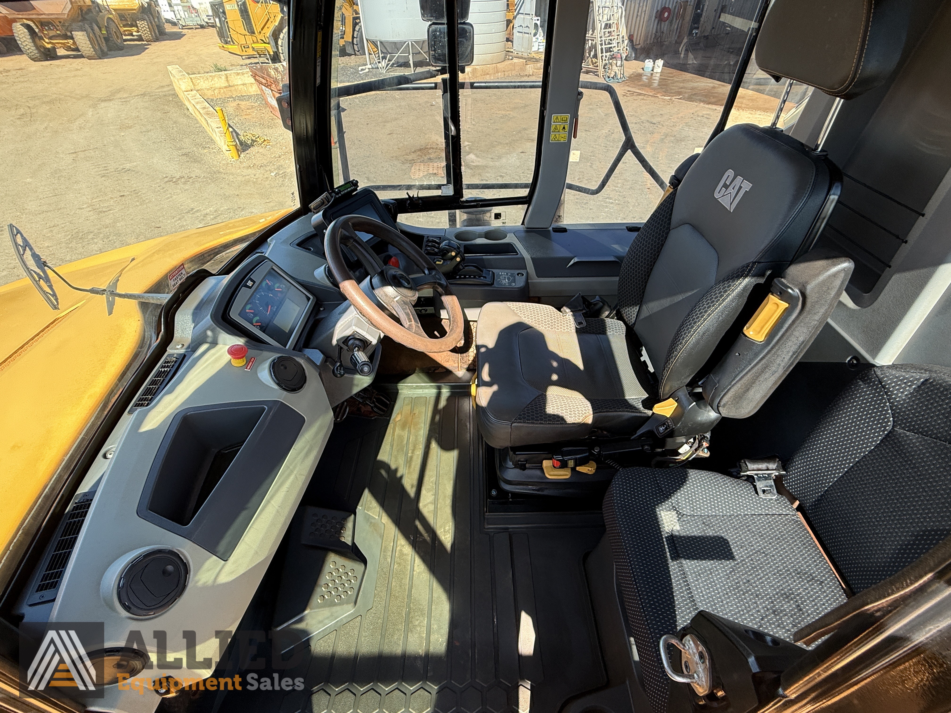 2018 CATERPILLAR 745 ARTICULATED DUMP TRUCK