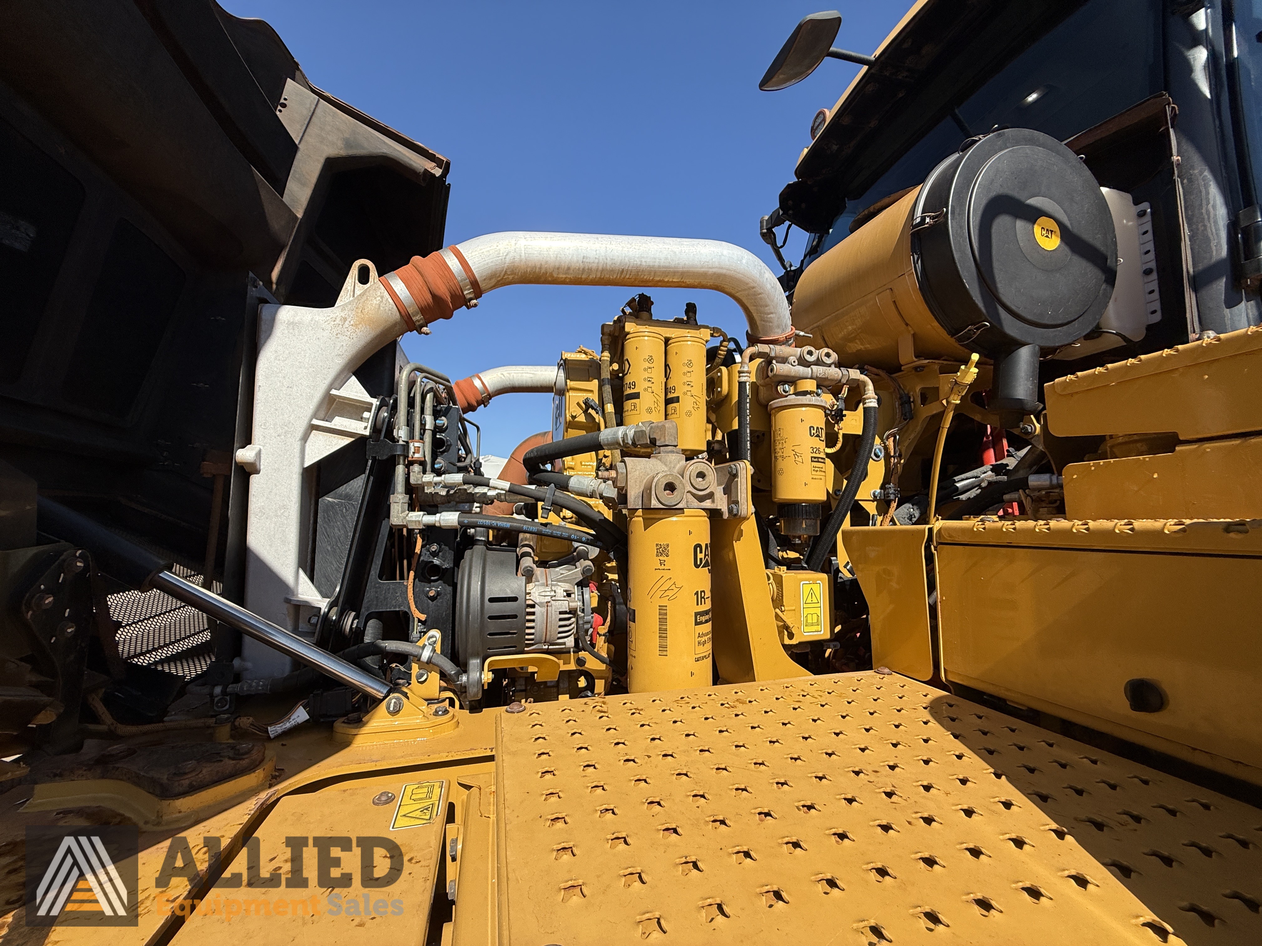 2018 CATERPILLAR 745 ARTICULATED DUMP TRUCK