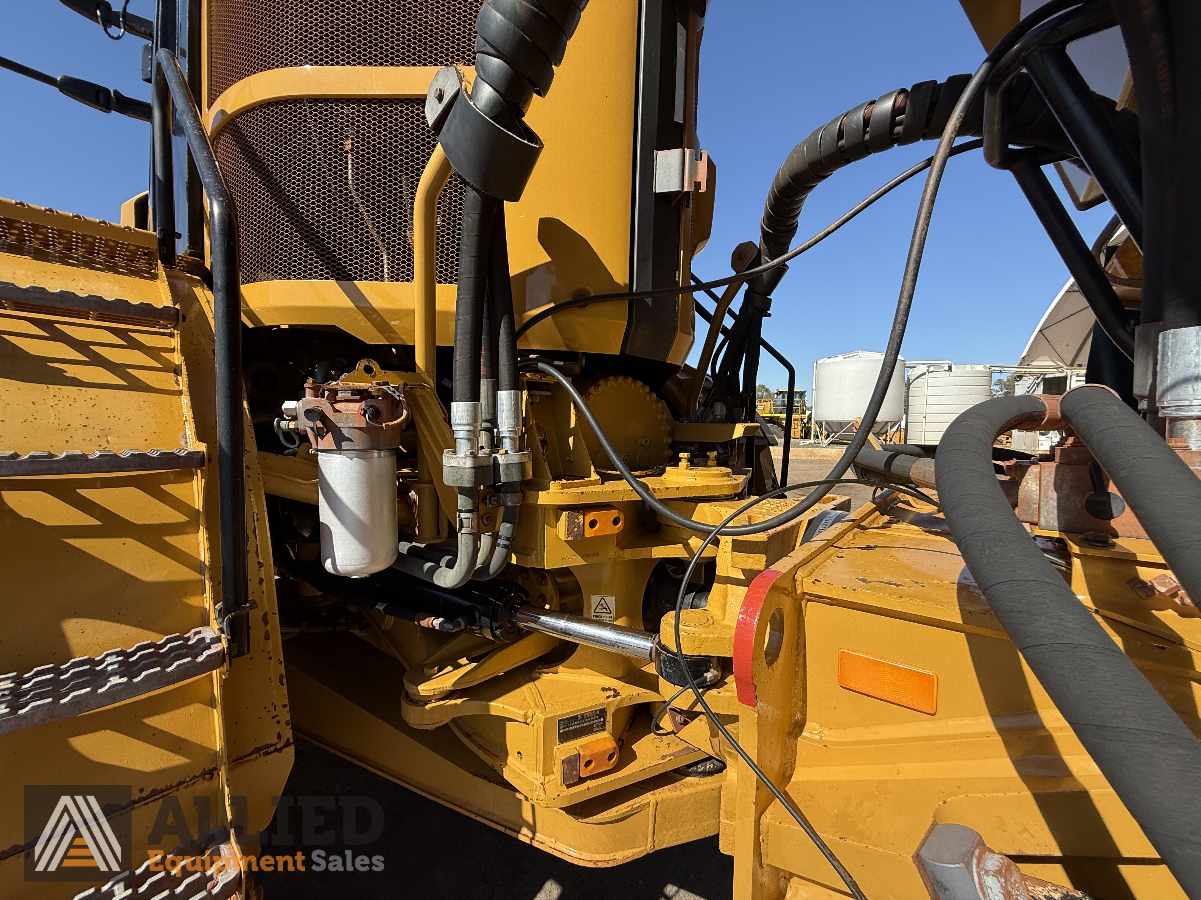 2018 CATERPILLAR 745 ARTICULATED DUMP TRUCK