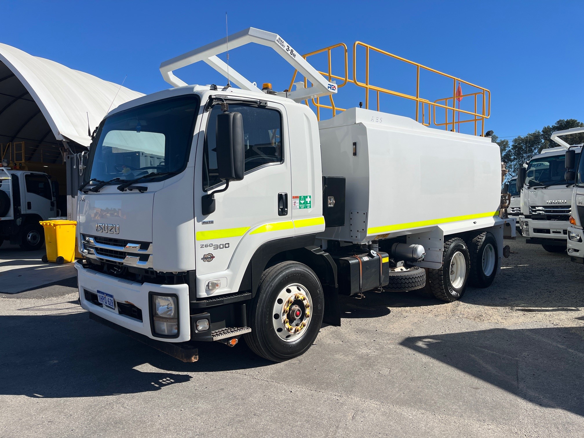 2021 ISUZU FVZ 260-300 WATER TRUCK WITH AES MODULE