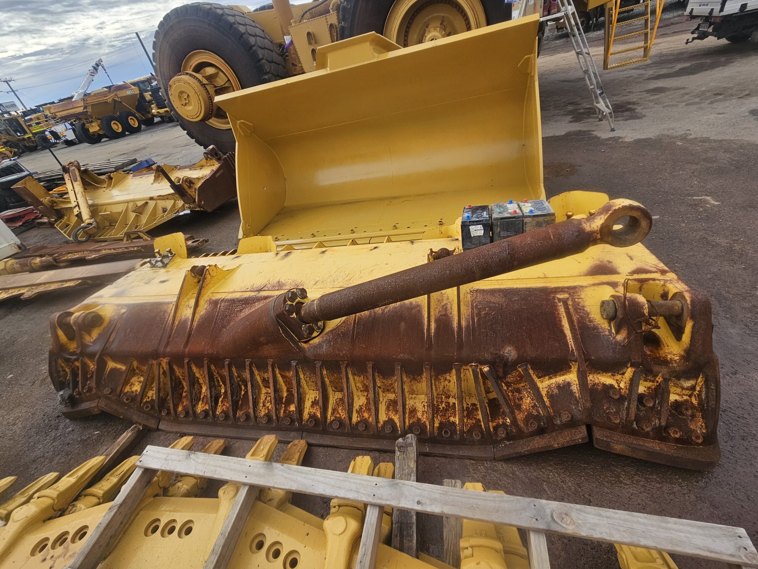 2015 KOMATSU D155AX-7 TRACK TYPE TRACTOR (DOZER)
