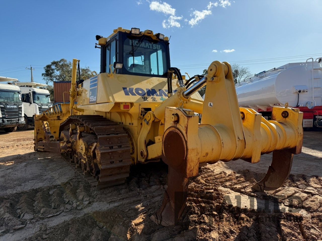 2015 KOMATSU D155AX-7 TRACK TYPE TRACTOR (DOZER)