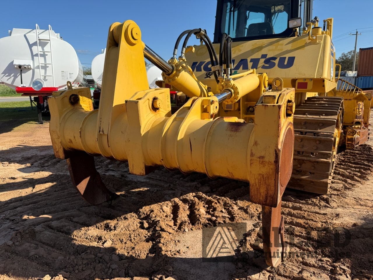 2015 KOMATSU D155AX-7 TRACK TYPE TRACTOR (DOZER)